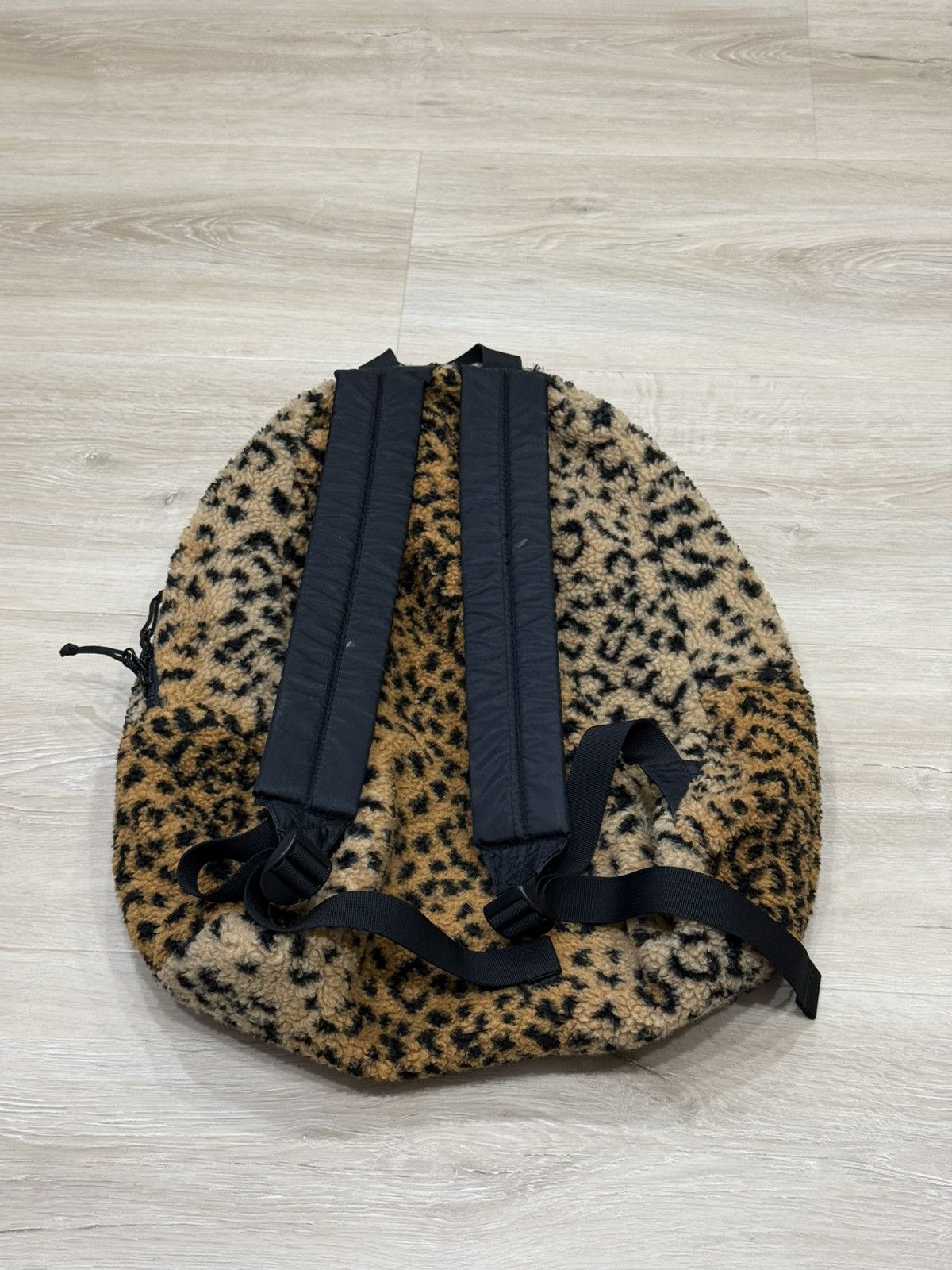 Supreme Supreme Leopard Fleece Backpack Size ONE SIZE - 7 Thumbnail