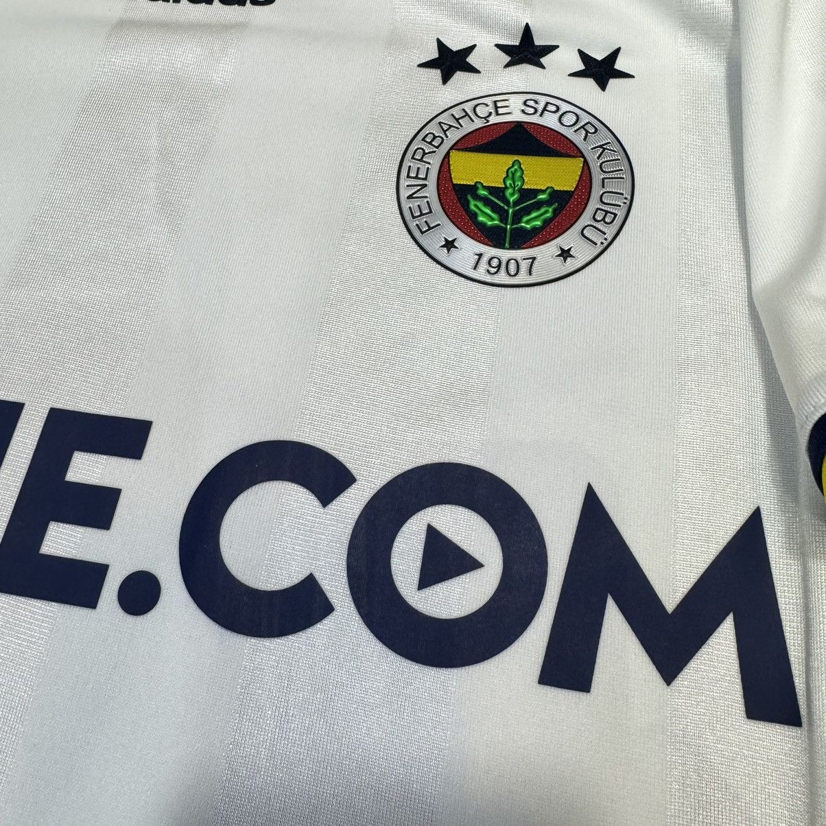 Adidas Fenerbahce 16/17 away shirt #10 V.Persie (bnwt) Size US L / EU 52-54 / 3 - 6 Thumbnail