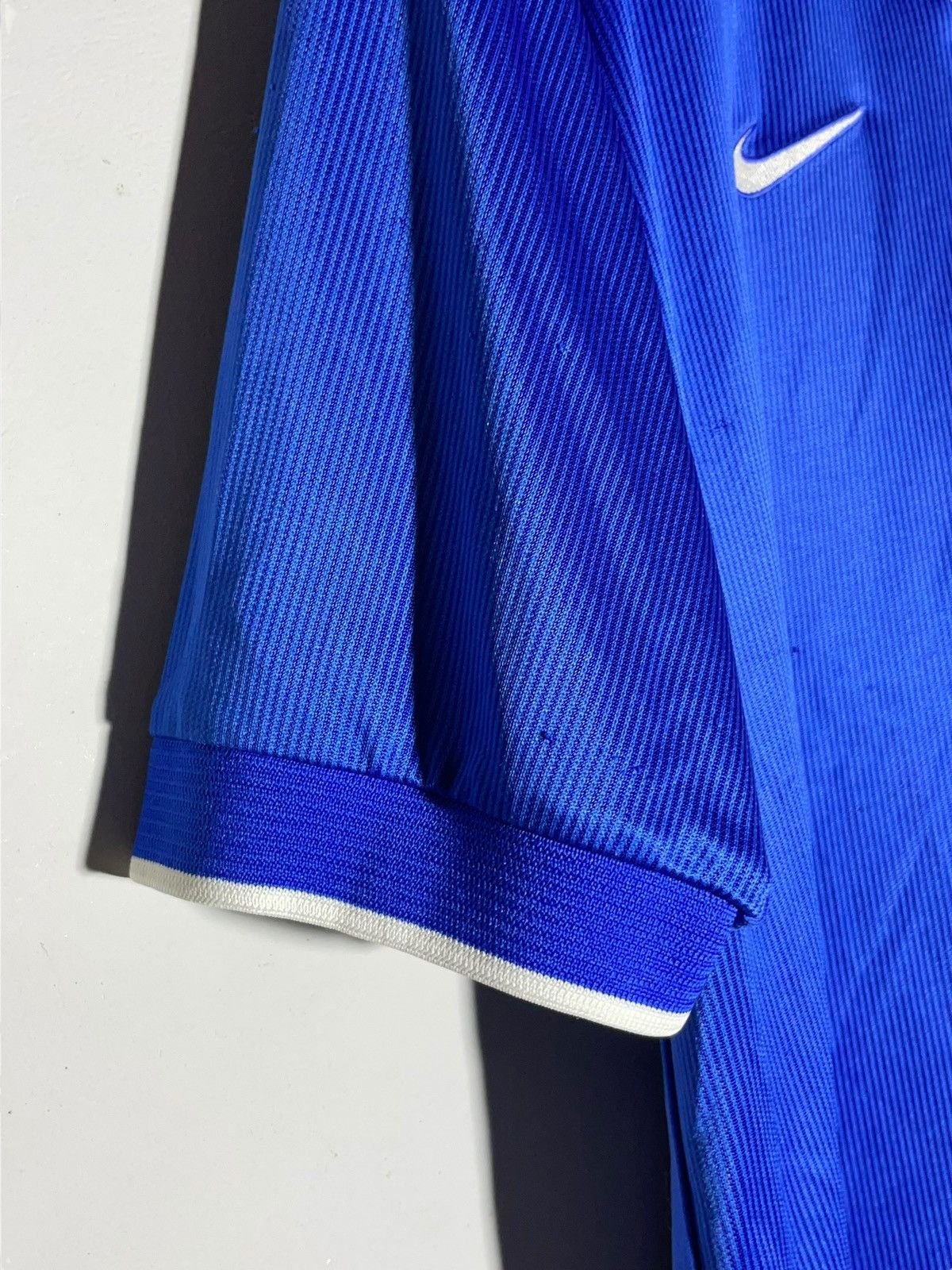 Nike × Vintage National Team Italy Nike 1998 Home Vintage Football Shirt Size US XL / EU 56 / 4 - 3 Thumbnail