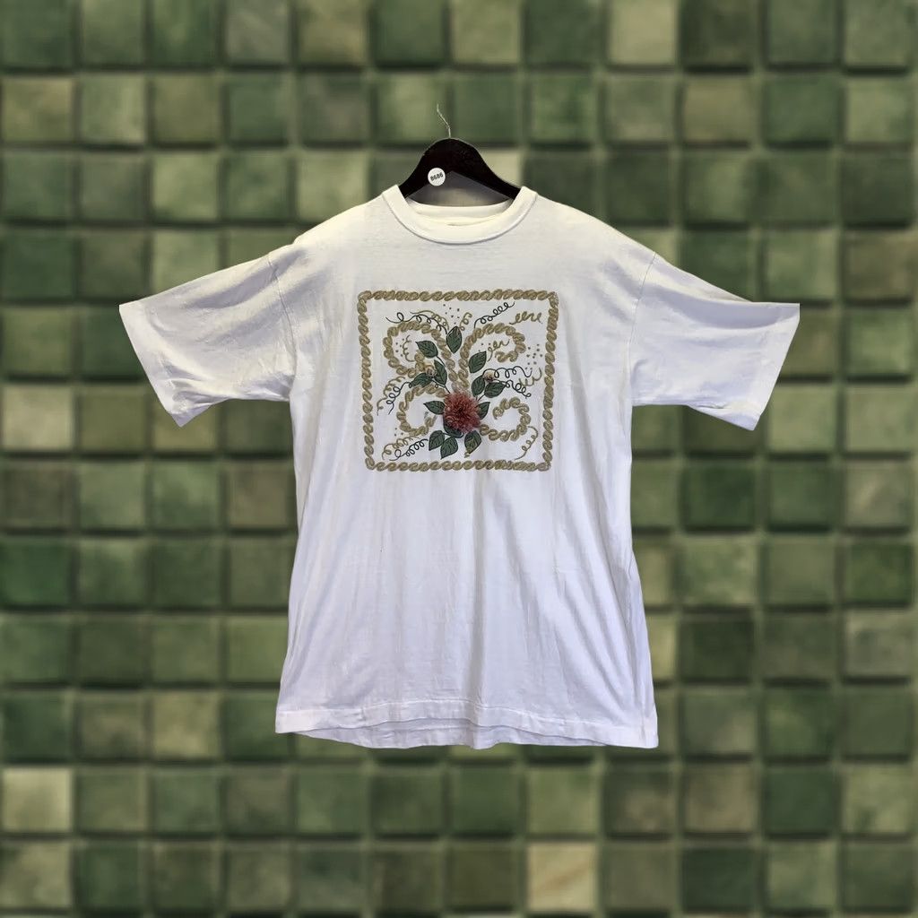 Vintage VINTAGE 1990s Cesucci One Size Fits All Womens Floral 3D Gel Graphic T Shirt White Cotton Shirt Womens One Size Floral 1990s Cesucci Size ONE SIZE - 1 Thumbnail