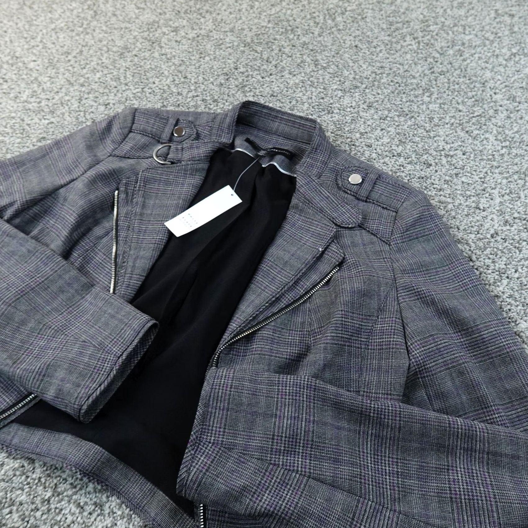 White House Black Market WHITE House Black Market Jacket Womens 8 Gray Plaid Moto Zip Blazer Coat Shirt? Size M / US 6-8 / IT 42-44 - 2 Thumbnail