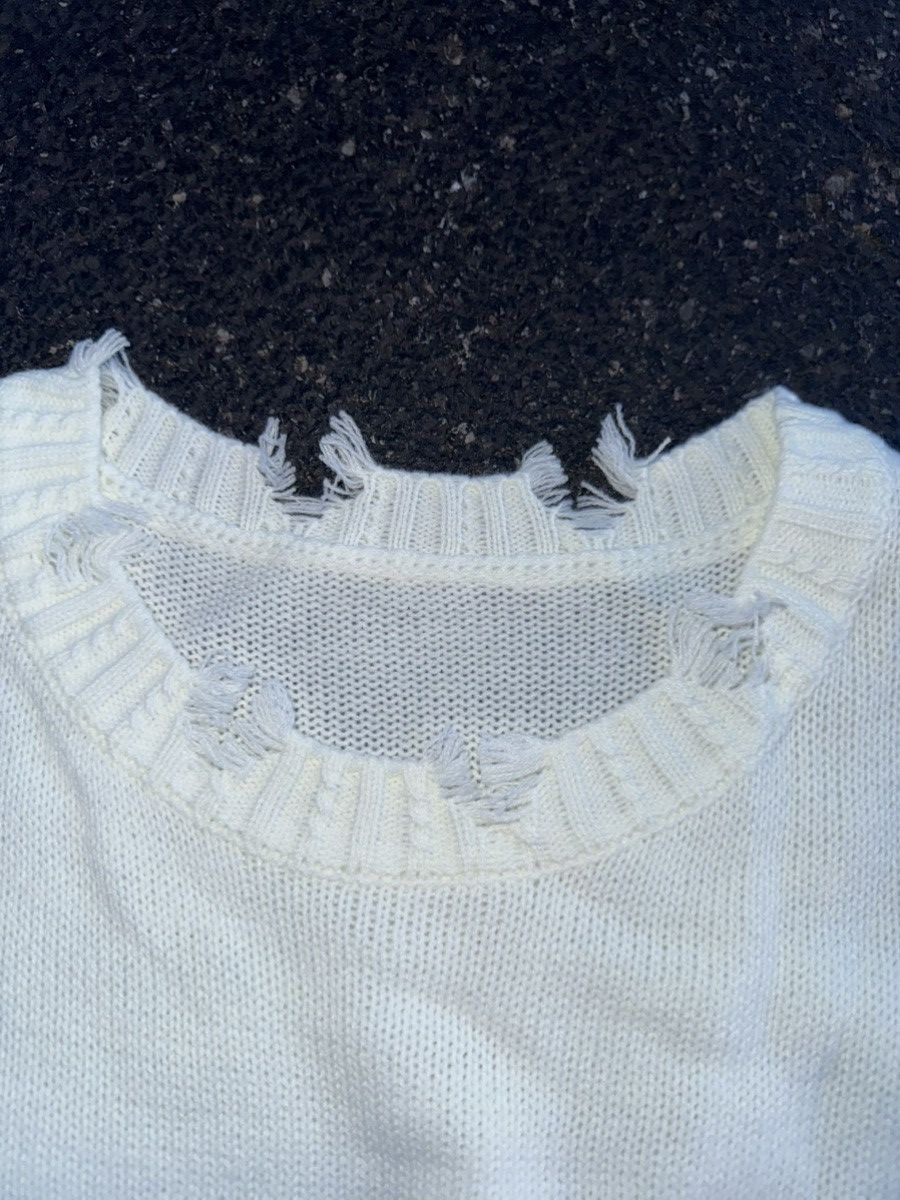 Other × Vintage Custom Distressed Cross Knit Sweater Size US L / EU 52-54 / 3 - 2 Thumbnail