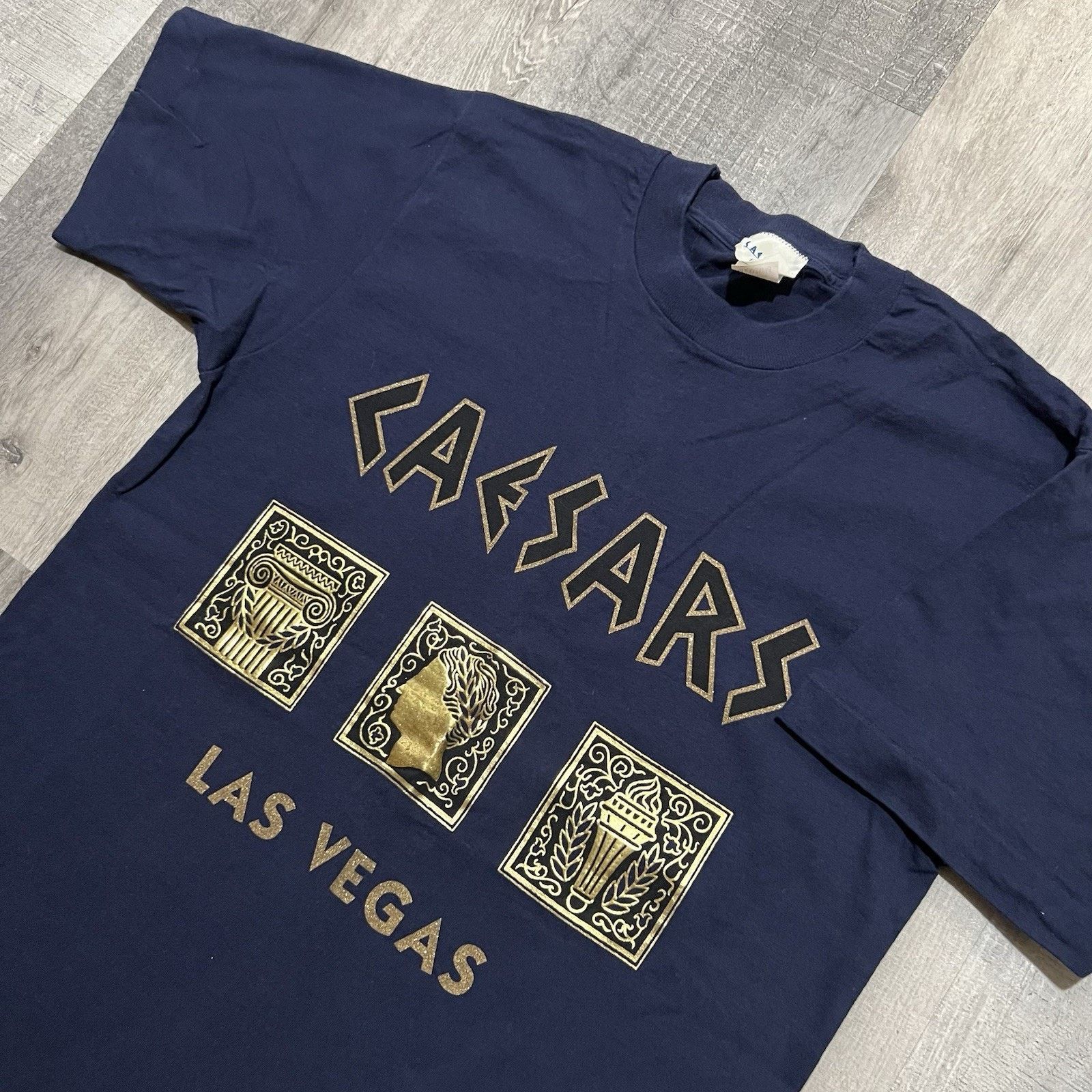 Vintage Vintage Caesars Palace Las Vegas T Shirt Gold Casino Gamble Size US M / EU 48-50 / 2 - 2 Thumbnail