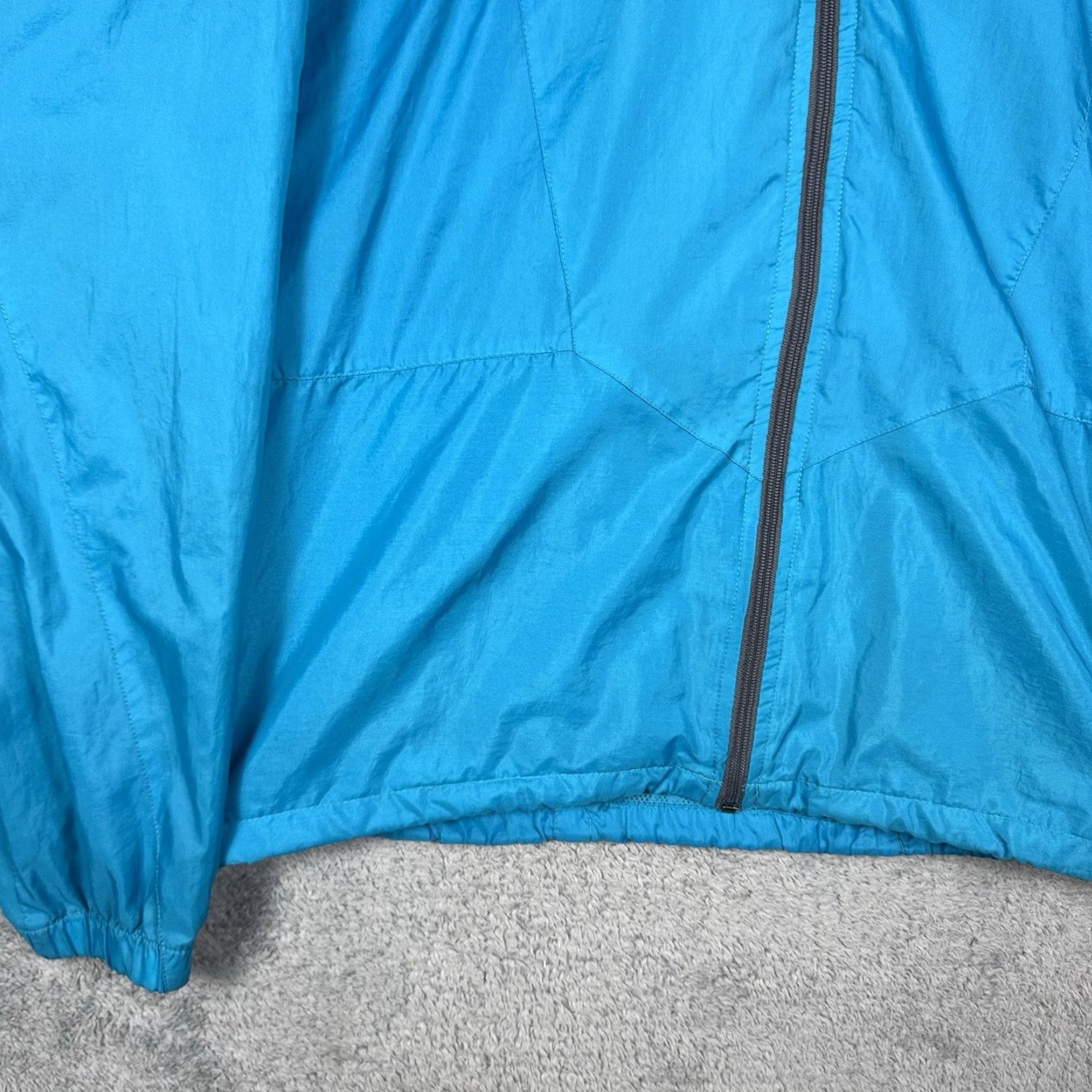Nike VINTAGE Nike Windbreaker Mens M 80s Tag Full Zip Y2K 90s Nylon Retro Neon Disco Windbreaker Size US M / EU 48-50 / 2 - 3 Thumbnail