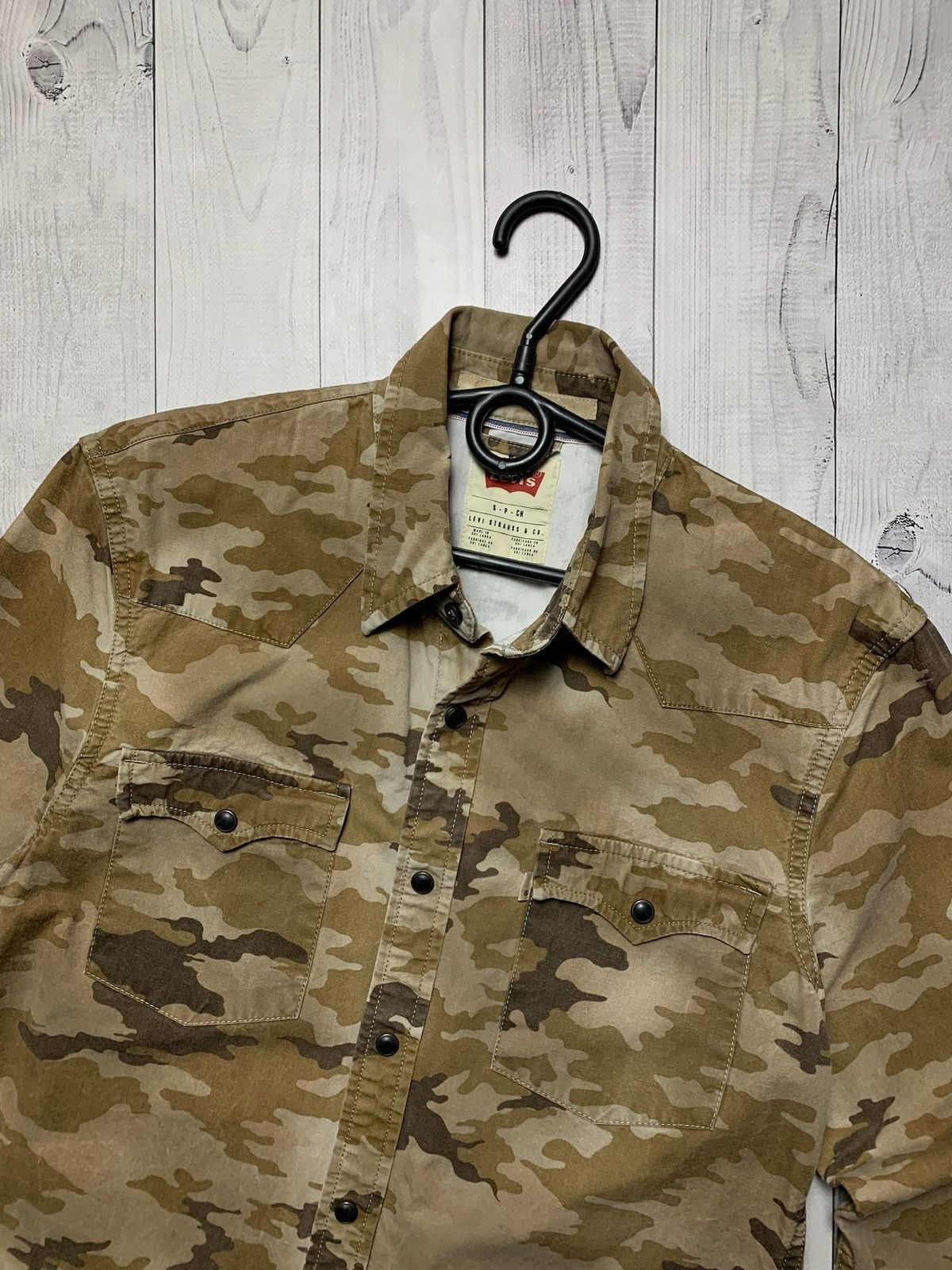 Levi's Vintage Clothing × Vintage Vintage Camo Levi’s denim shirt size S Size US S / EU 44-46 / 1 - 2 Thumbnail