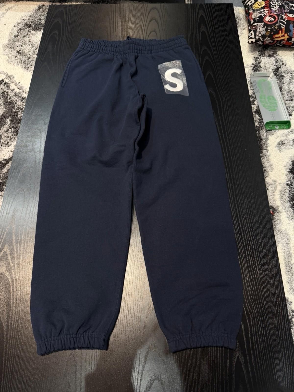 Supreme Supreme S Logo Sweatpants Navy Blue (SS25) Brand New Size M Size US 32 / EU 48 - 2 Thumbnail