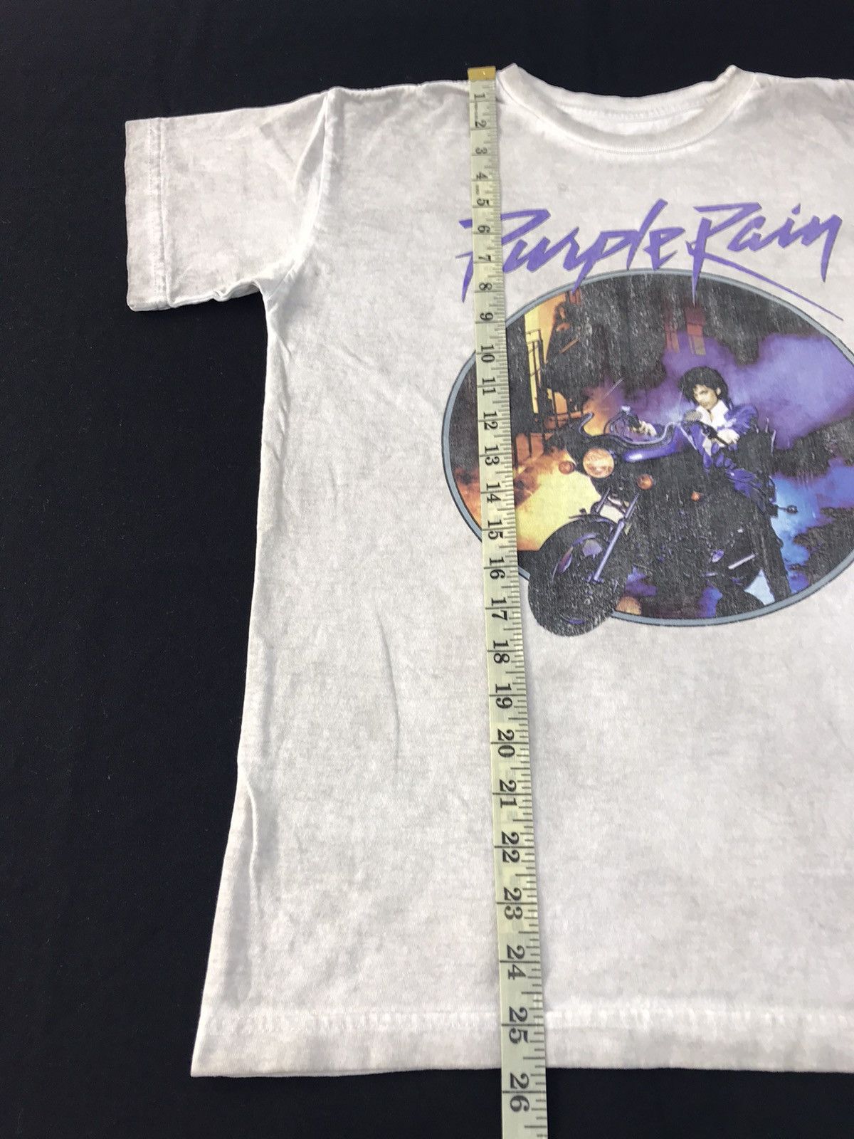 Vintage Purple Rain American Singer Sixth Album Big Bike Logo Tee Size US M / EU 48-50 / 2 - 7 Thumbnail