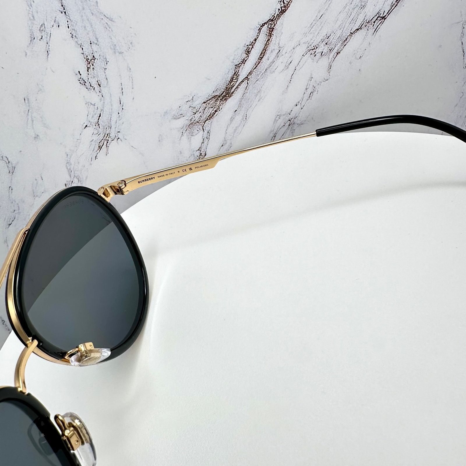 Burberry New Burberry Sunglasses Polarized Gold Black Aviator Size ONE SIZE - 6 Thumbnail