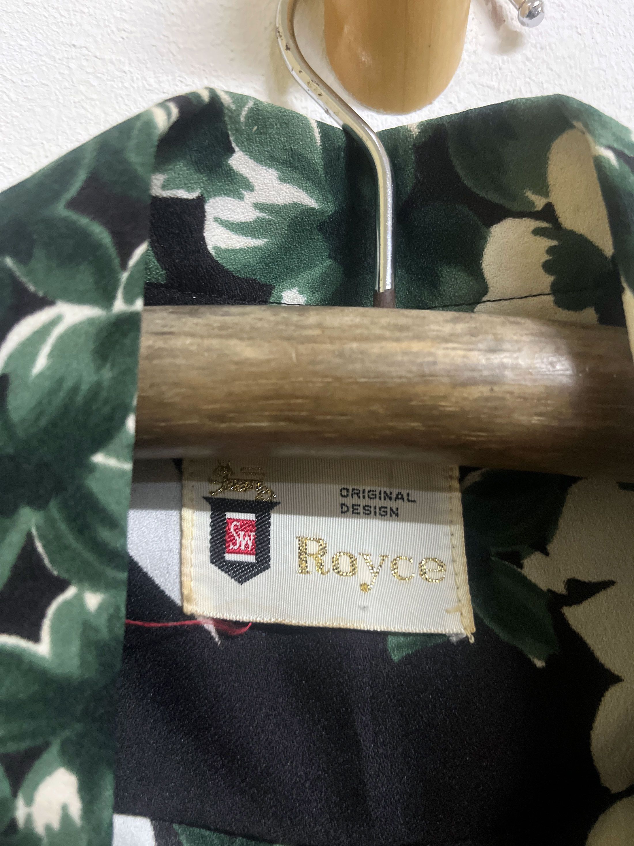 Japanese Brand Vintage Royce Hawaii 80s 70s Short Sleeve Size US M / EU 48-50 / 2 - 2 Thumbnail