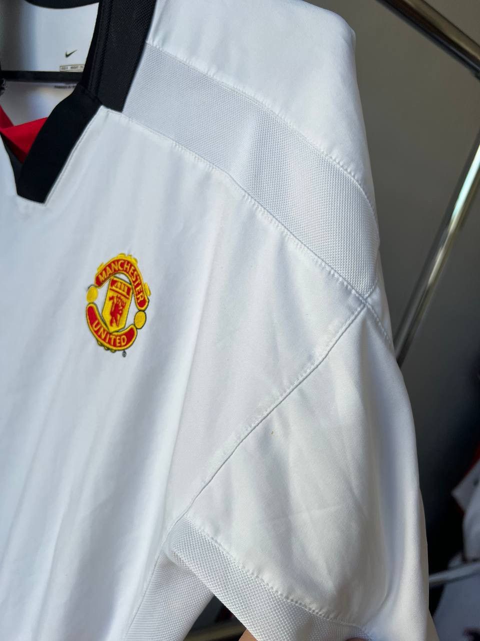 Vintage 2002 RARE MANCHESTER UNITED NIKE SPECIAL SOCCER JERSEY SHIRT Size US M / EU 48-50 / 2 - 9 Thumbnail