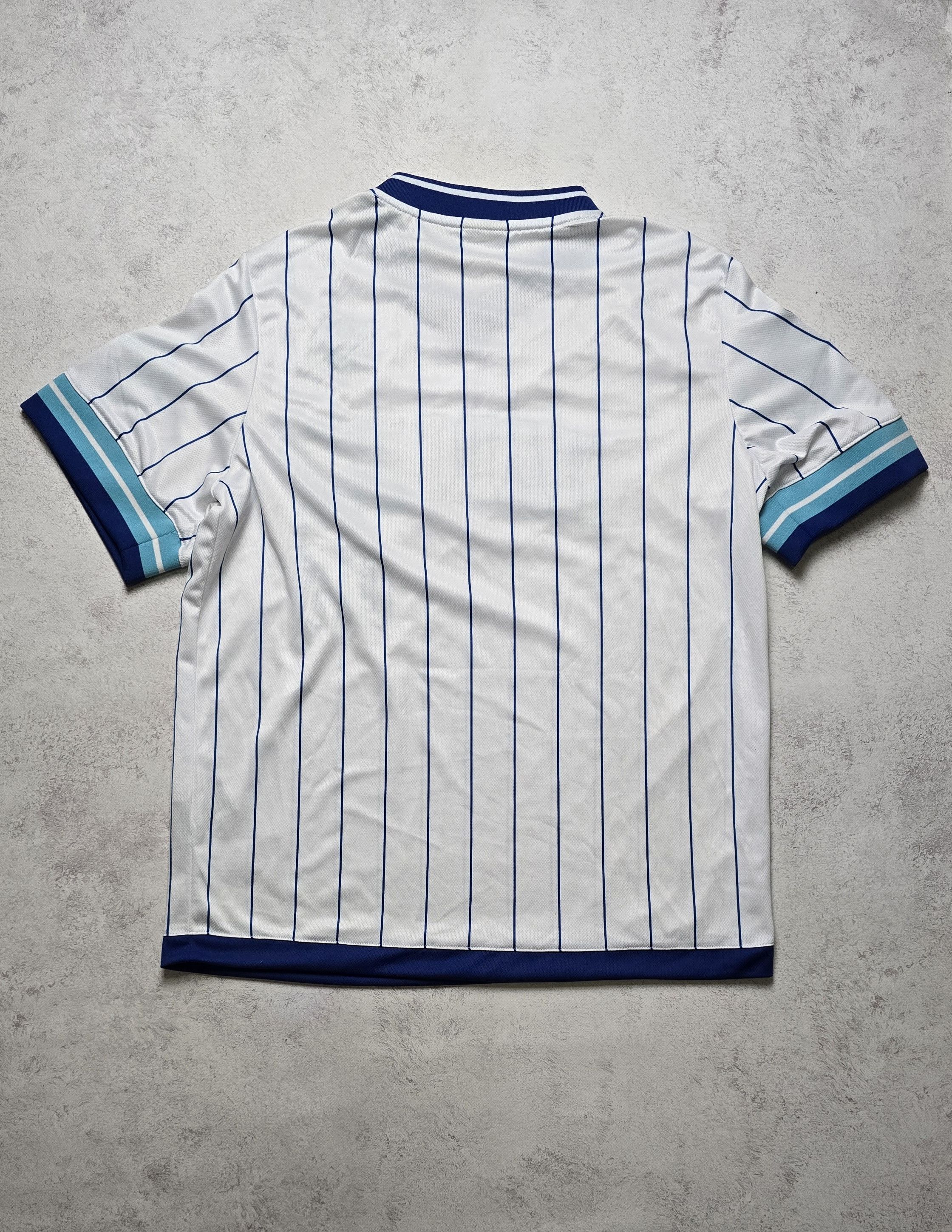Fubu Vintage Fubu Harlem Y2K Rare White Pinstripe jersey Size US S / EU 44-46 / 1 - 3 Thumbnail