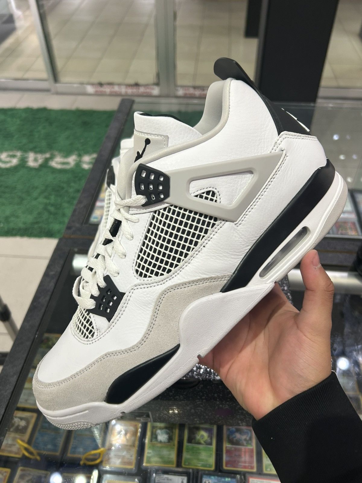 Jordan Brand Jordan 4 millitary black Size US 13 / EU 46 - 2 Thumbnail