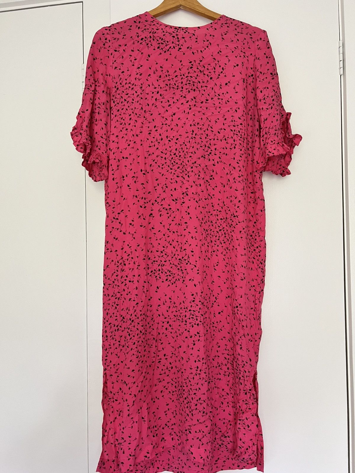 Ganni Pink midi Ganni dress with black floral pattern | Grailed