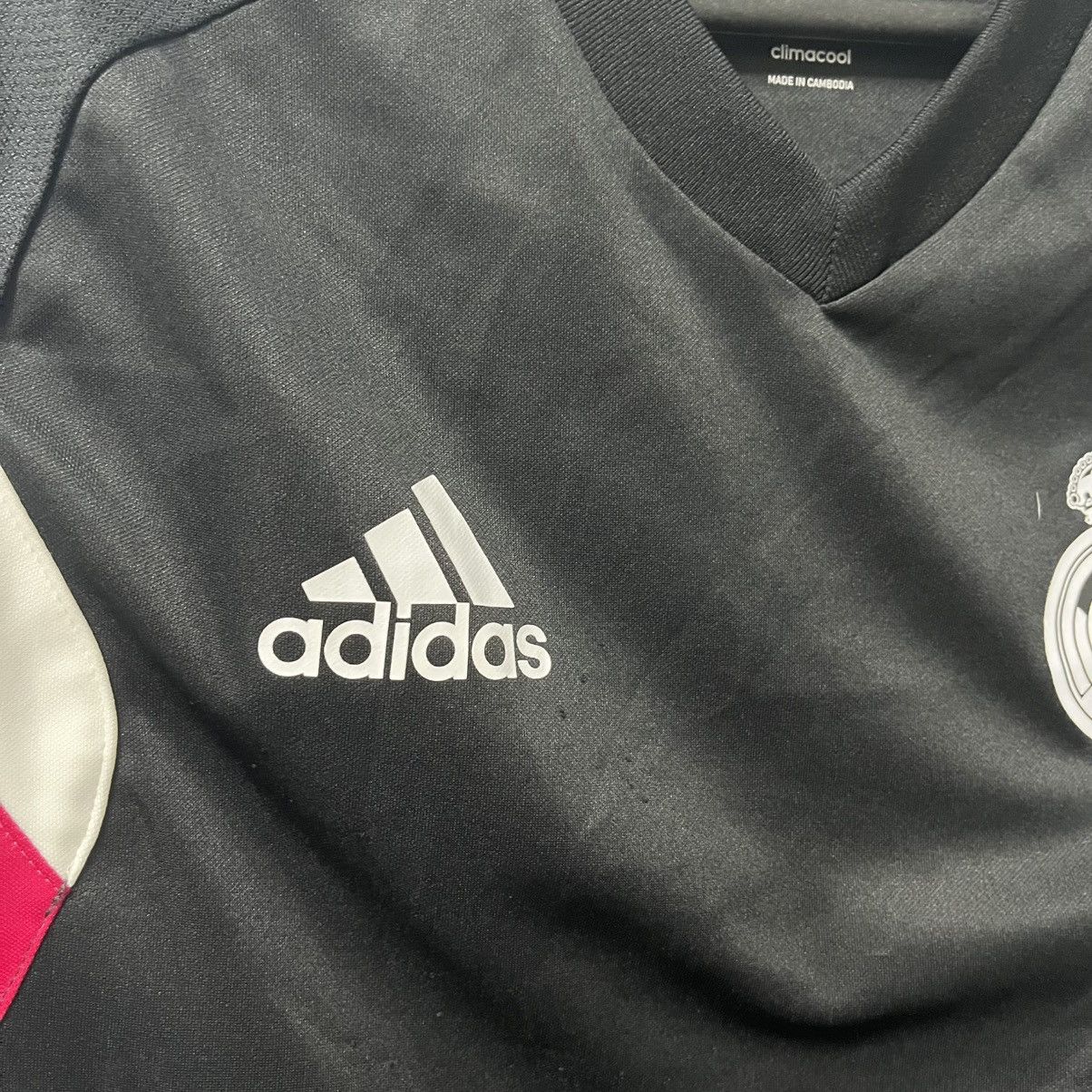 Vintage Mens Vintage Adidas Real Madrid T Shirt Size US S / EU 44-46 / 1 - 6 Thumbnail