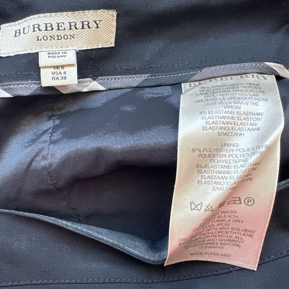 Burberry Burberry Black Pleated A-Line Skirt Side Zip Knee Length 23” Size 27" / US 4 / IT 40 - 3 Thumbnail