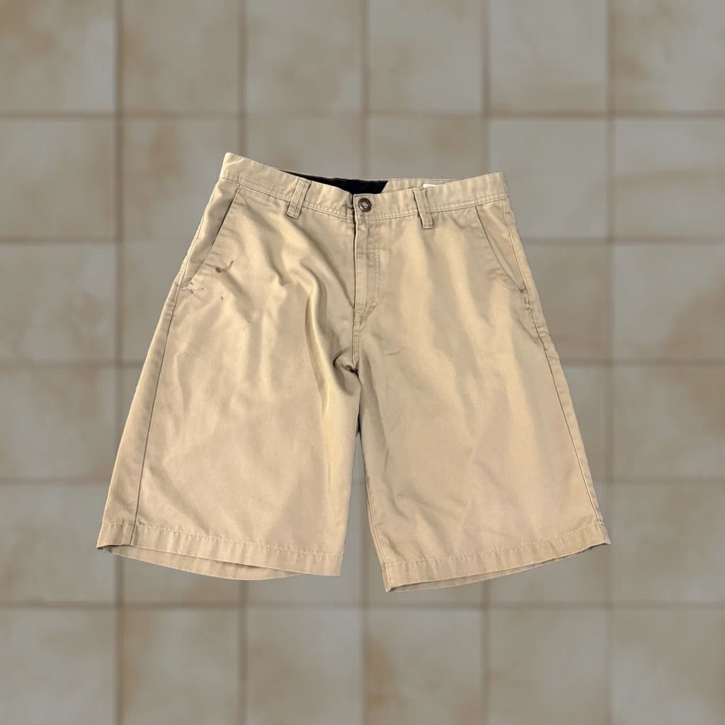 Volcom Volcom Shorts Mens 33 Chino Casual 11 Inch Beige Stretch Flat Front Pockets Cotton Polyester Spandex Canvas Summer Casual Mens Bedrock Slate Logo Size US 33 - 1 Thumbnail