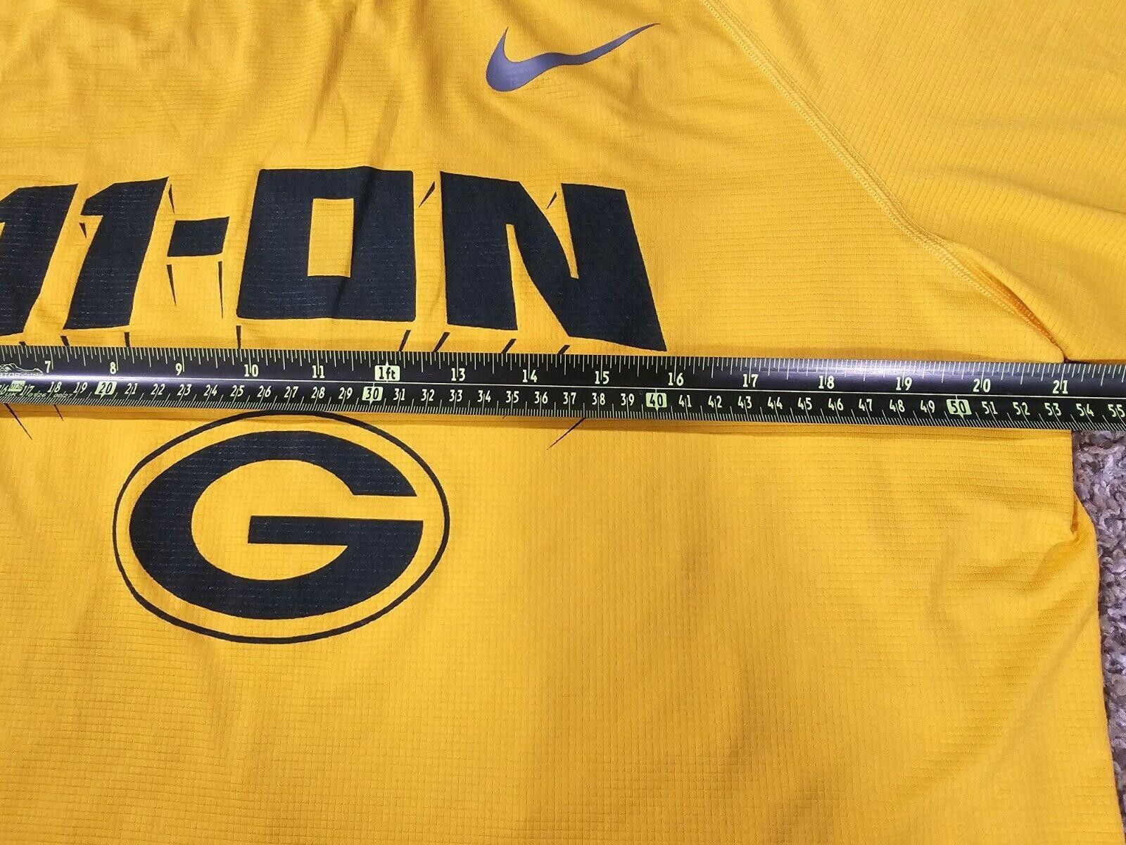 Nike nike pro t shirt xl 11 on Green Bay Packers Size ONE SIZE - 7 Thumbnail