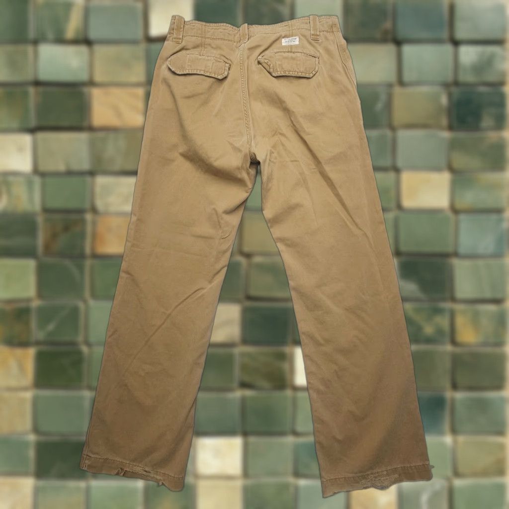 Gap Gap Pants Khakis Mens 34 x 34 Tan Brown Cotton Twill 90s Outdoor Logo Pocket Regular Straight Front Jeans N/A Size US 34 / EU 50 - 1 Thumbnail