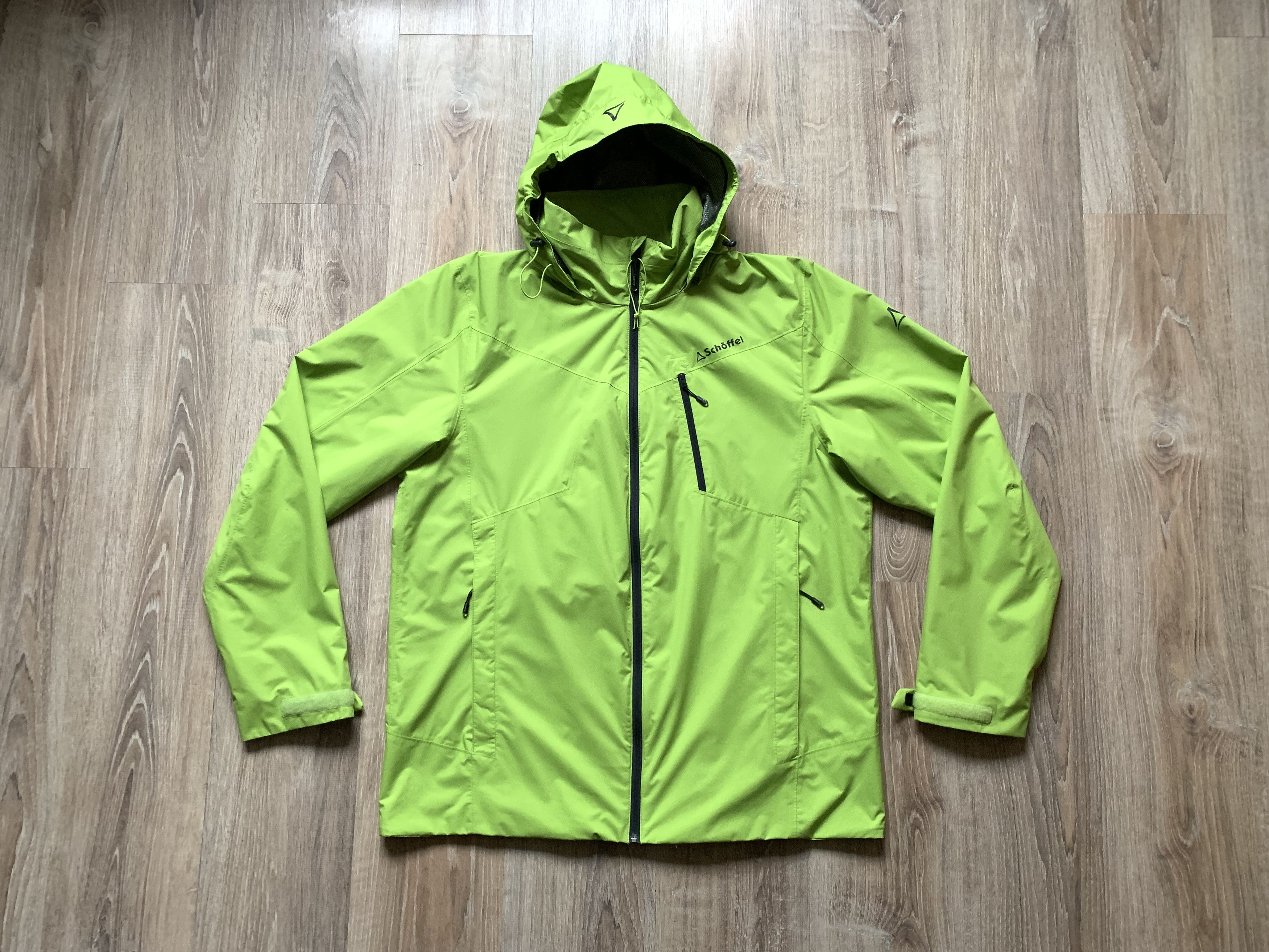 image of Outdoor Life x Outdoor Style Go Out Schoffel Trekking Outdoor Waterproof Jacket in Light Green (Siz