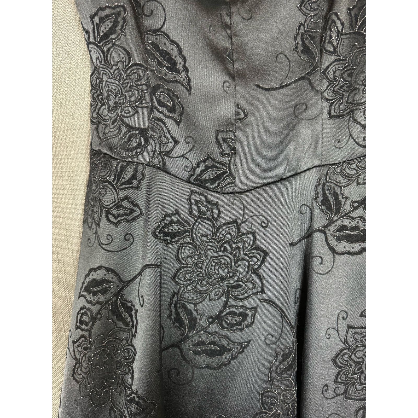 Unknown London Vintage Windsor Black Floral Embroidered Mini Dress Size 3 Size XS / US 0-2 / IT 36-38 - 3 Thumbnail