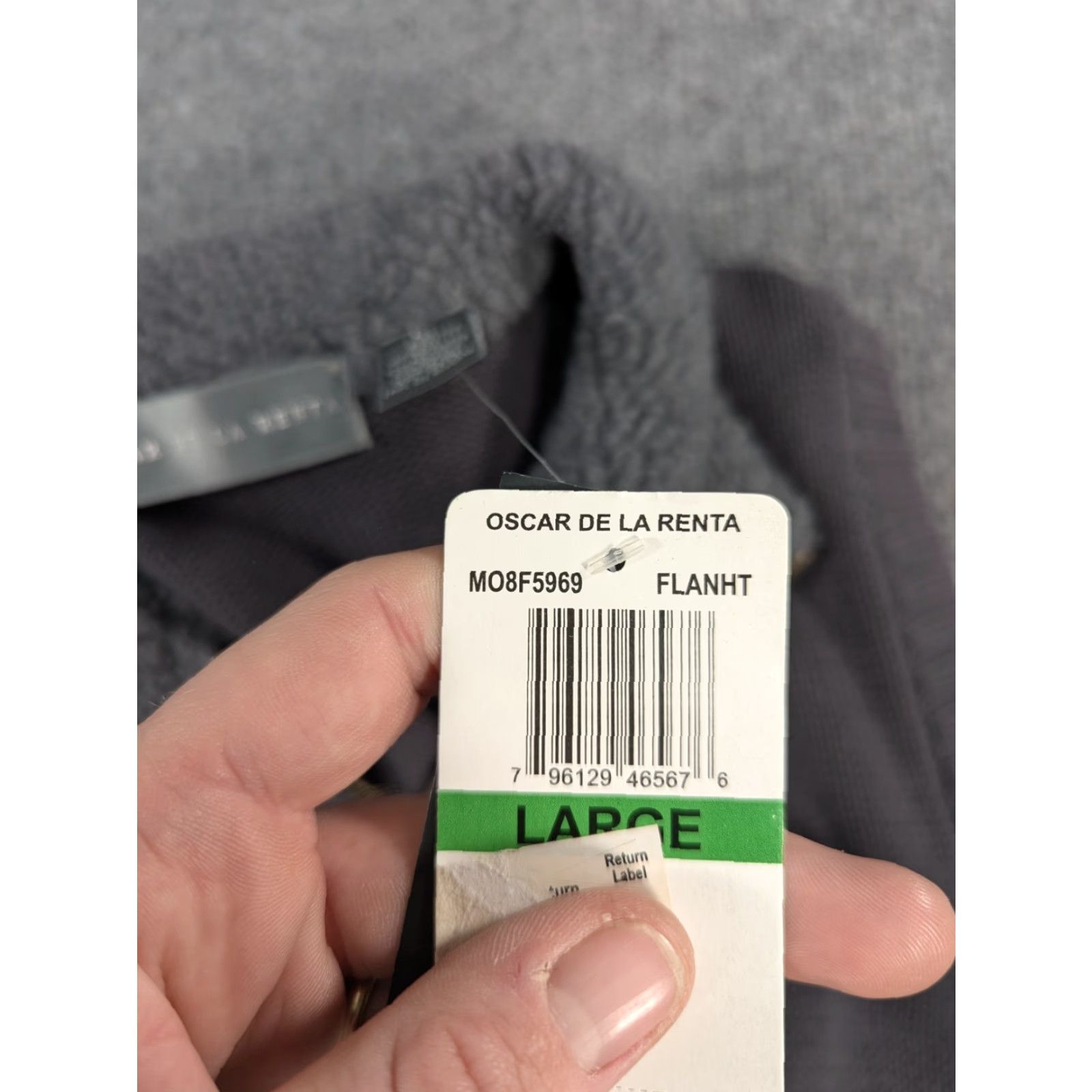Oscar De La Renta Oscar de la Renta Sweater Vest Mens L Gray V-Neck ButtonFront Cable Knit NWT!! Size US L / EU 52-54 / 3 - 4 Thumbnail