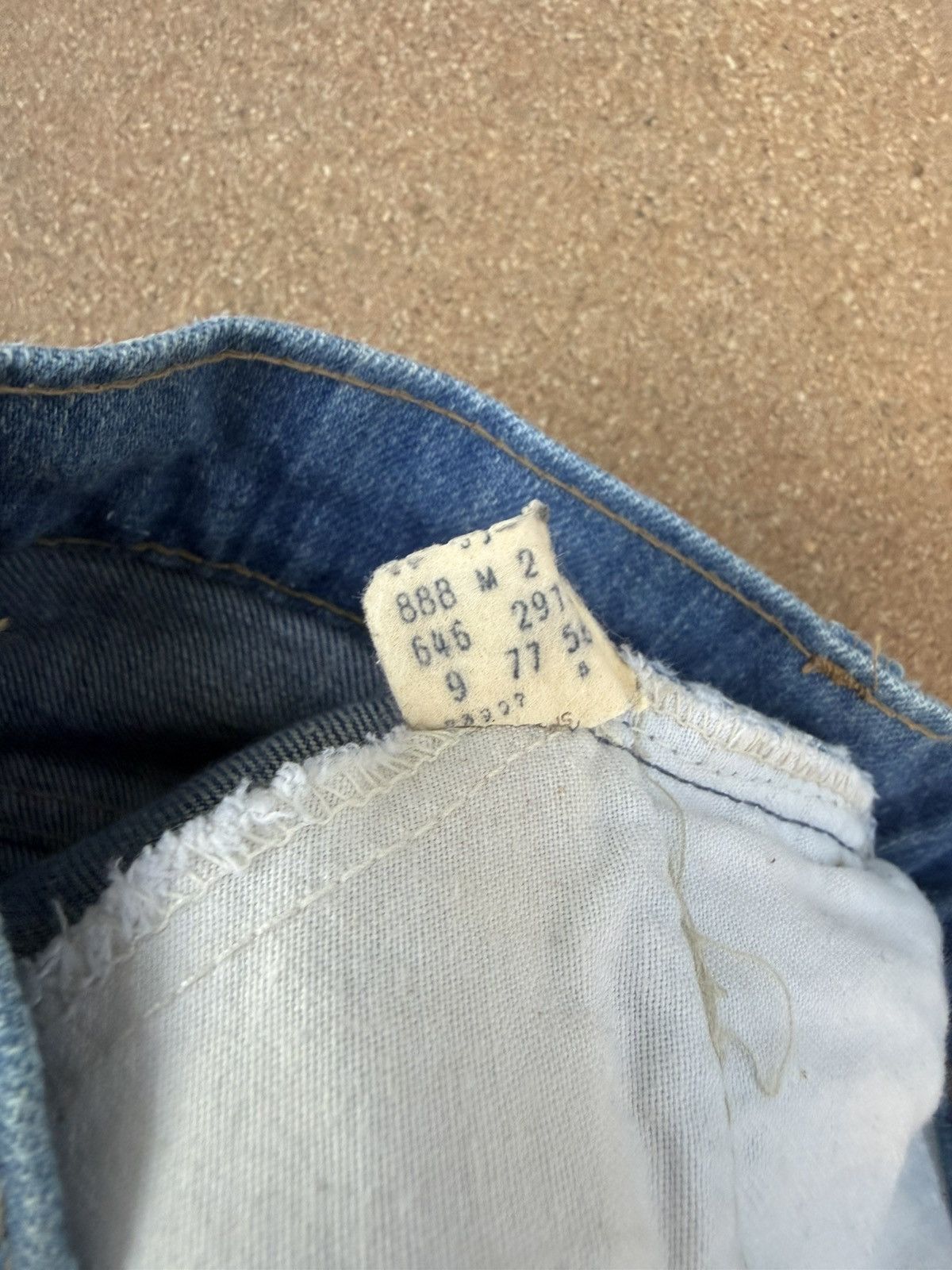 Levi's Vtg 70’s Levi’s 646 Orange Tab Bellbottom Flare Jeans 28x29 Size US 28 / EU 44 - 6 Thumbnail
