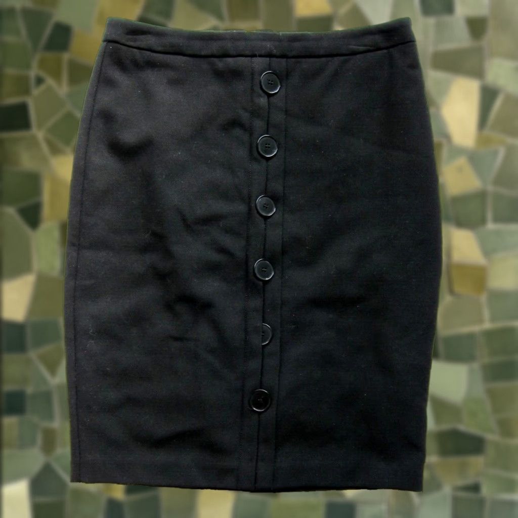 Trina Turk VINTAGE Trina Turk Black Button Classic Pencil Work Skirt Women 0 Size 25" / US 0 / IT 36 - 1 Thumbnail