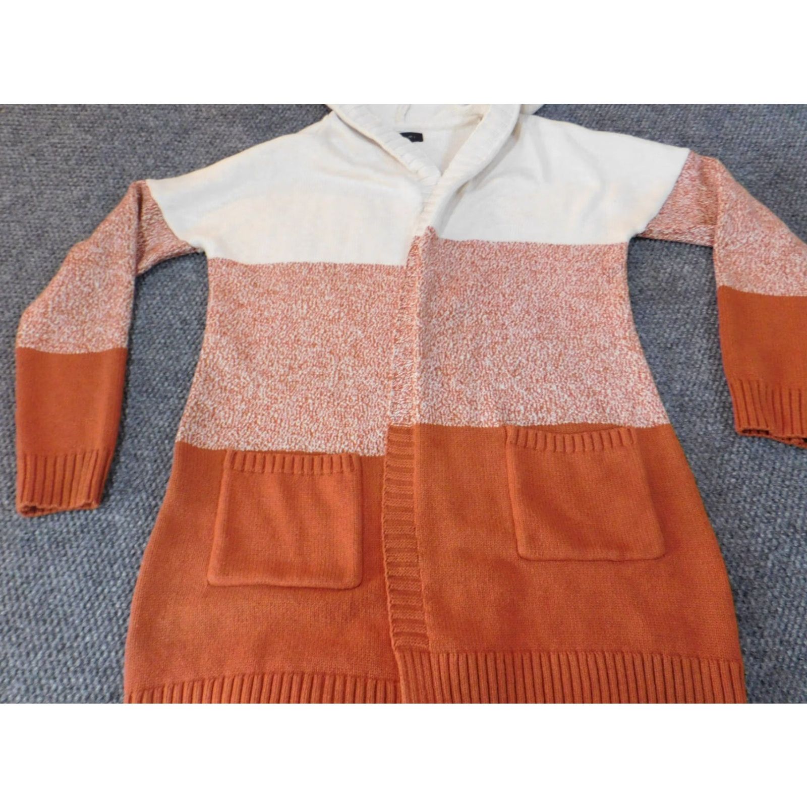 Vintage Tahari Sweater Cardigan M Orange Women Striped Pockets Knit Chunky-Knit Crew Neck Long Sleeve Pullover Regular Size M / US 6-8 / IT 42-44 - 2 Thumbnail