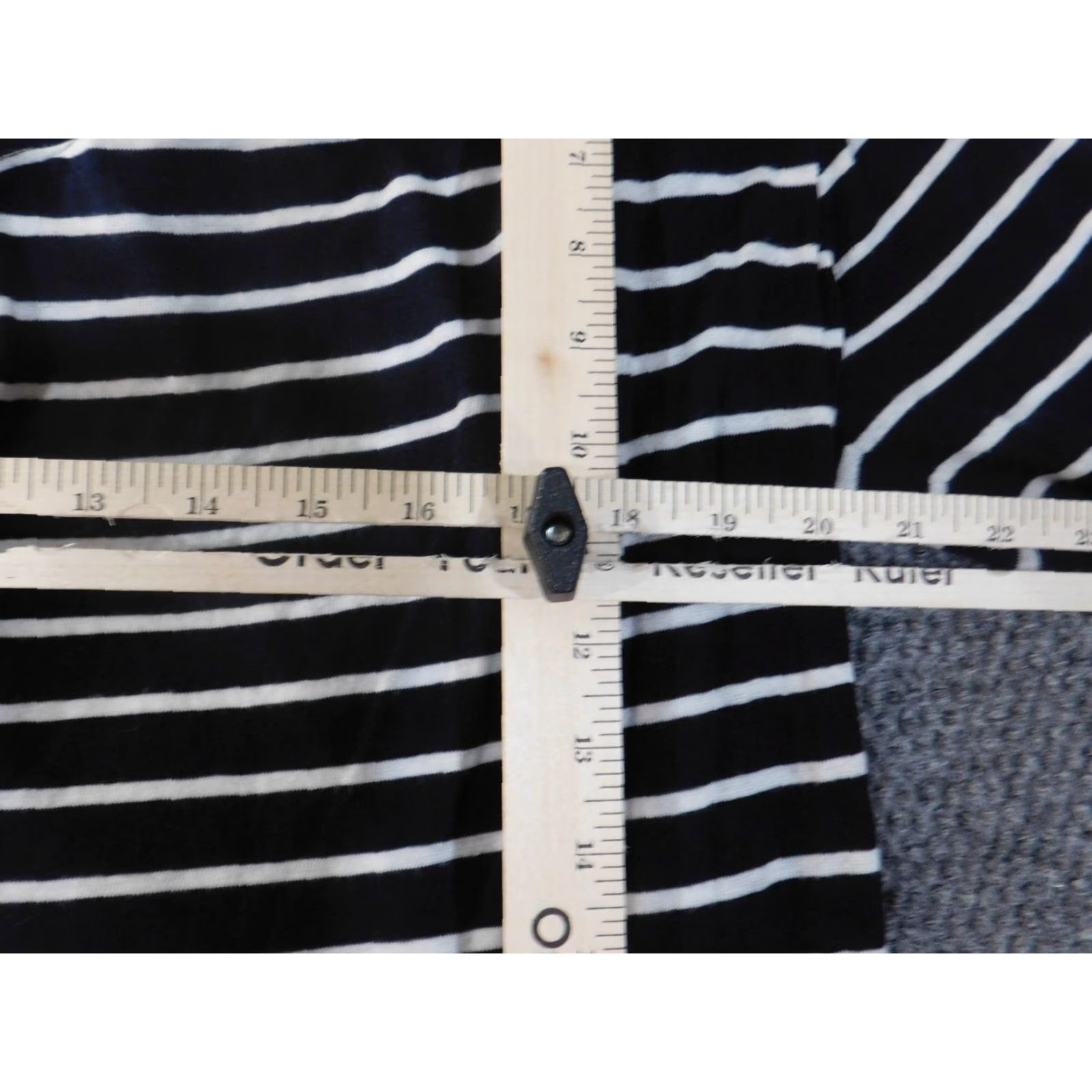 Michael Kors Michael Kors Blouse Women XL Blue Striped Pullover Round Neck Casual Denim Cotton Ruffle Stretch Regular Classic Basic Shirt Top Size XL / US 12-14 / IT 48-50 - 5 Thumbnail