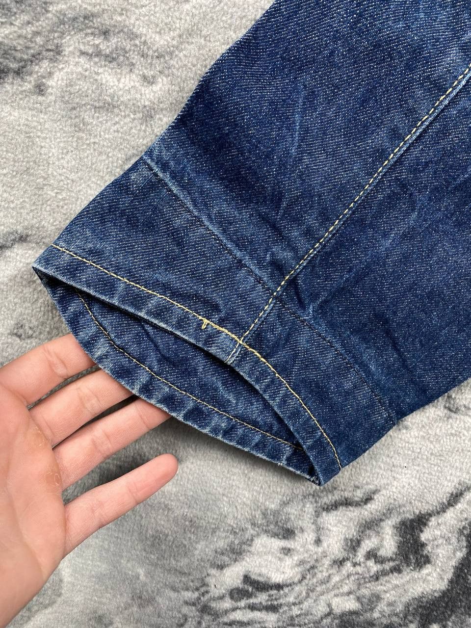 Levi's Vintage Levi’s Engineered Twisted Seams Cinch Denim Jeans Size US 27 - 6 Thumbnail