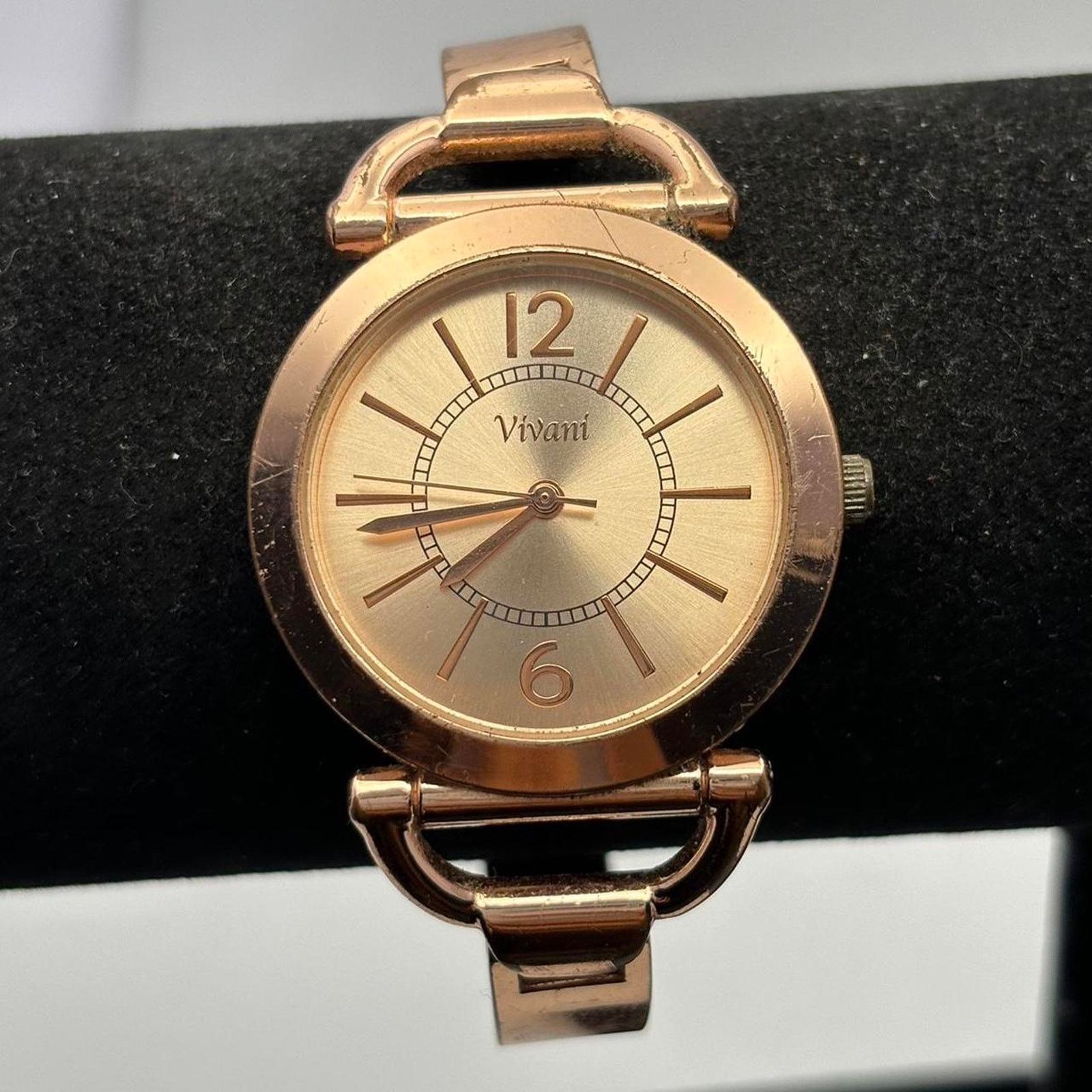 Other Gold Watch Size ONE SIZE - 1 Thumbnail