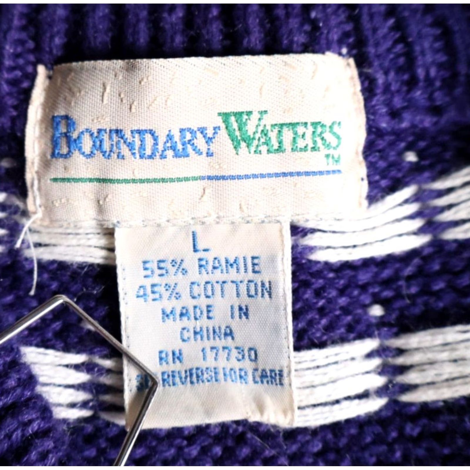 Vintage VINTAGE Boundary Waters Women's Large 90s Tennis Sweater Blue Birdseye V-Neck Cotton Ramie Blend Pullover Size L / US 10 / IT 46 - 3 Thumbnail
