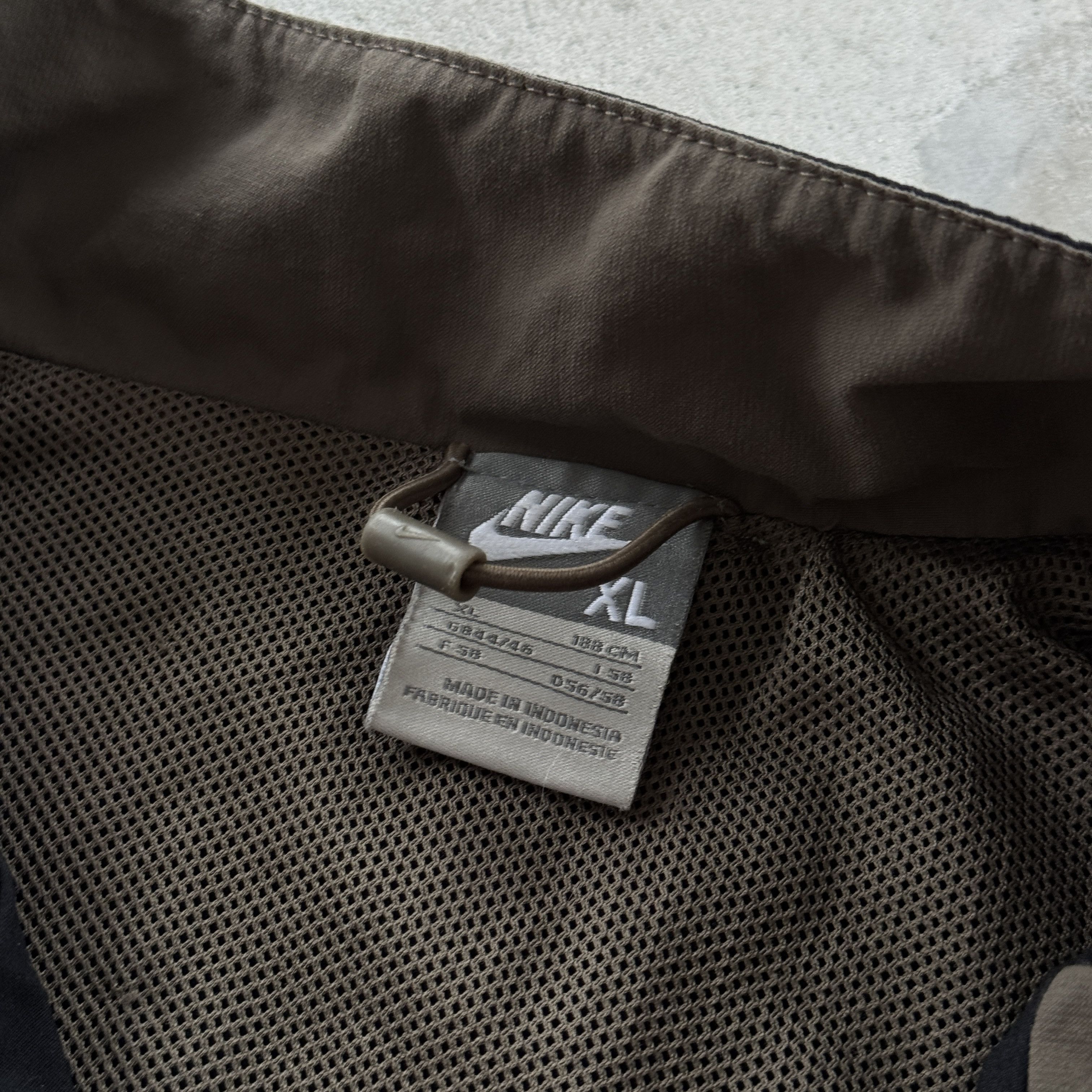 Nike Nike Air Nylon Windbreaker Jacket Size US XL / EU 56 / 4 - 6 Thumbnail