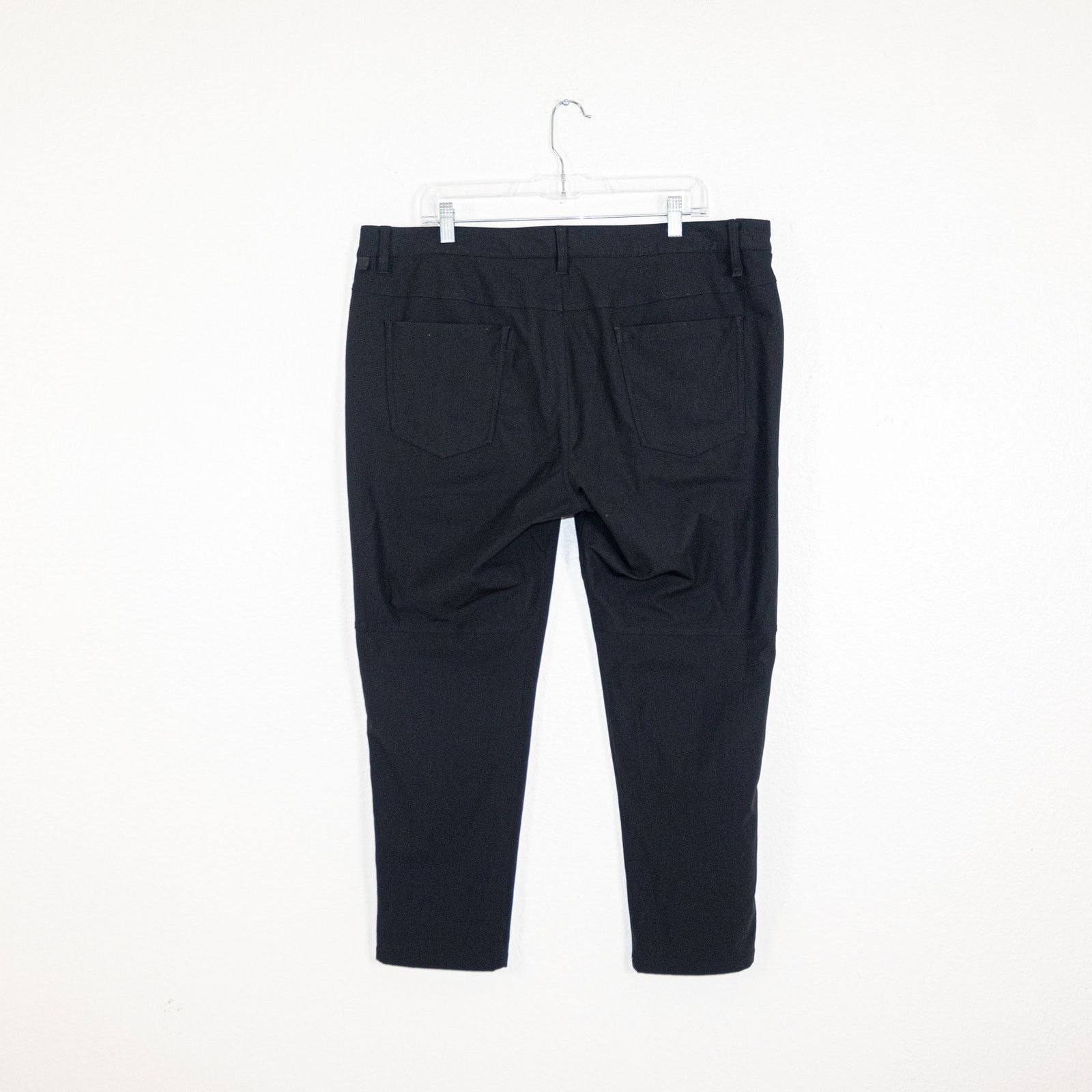 Lululemon Lululemon ABC Slim fit 5 Pocket Pants in Black Warstreme 38 Size US 38 / EU 54 - 2 Thumbnail