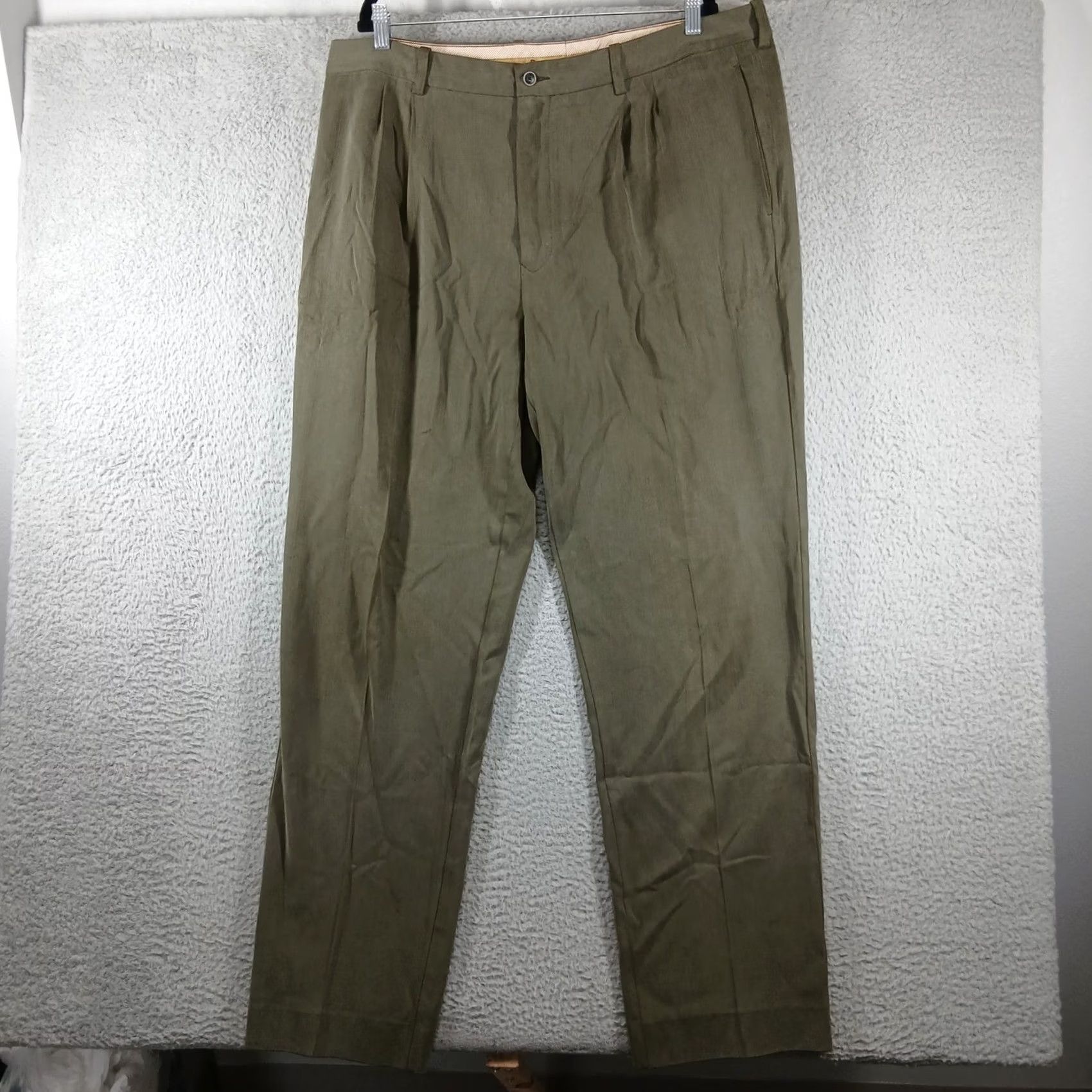 Tommy Bahama Tommy Bahama Dress Pants Silk Bamboo Blend 40x34 Green Pleated Size US 40 / EU 56 - 2 Thumbnail