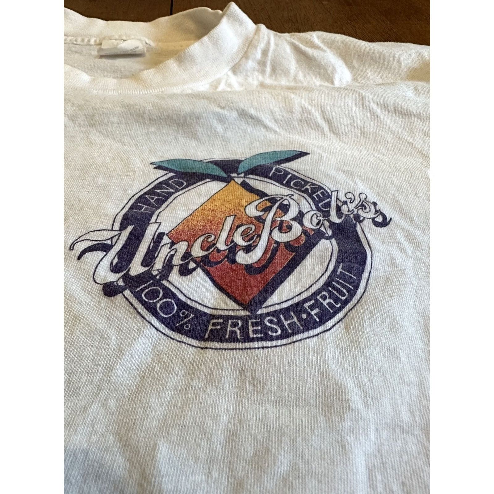 Vintage VINTAGE Uncle Bob’s Roadside Fruit Marts T Shirt Medium 1987 Jansport White 80s Men's M Size US M / EU 48-50 / 2 - 3 Thumbnail