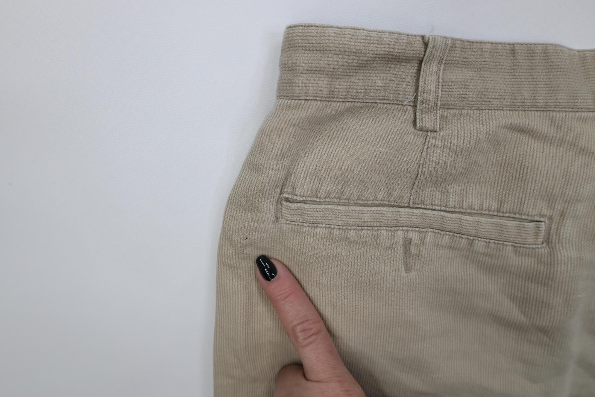 Vintage Vintage 90s Streetwear Above Knee Knit Chino Shorts Beige Size US 34 / EU 50 - 9 Thumbnail