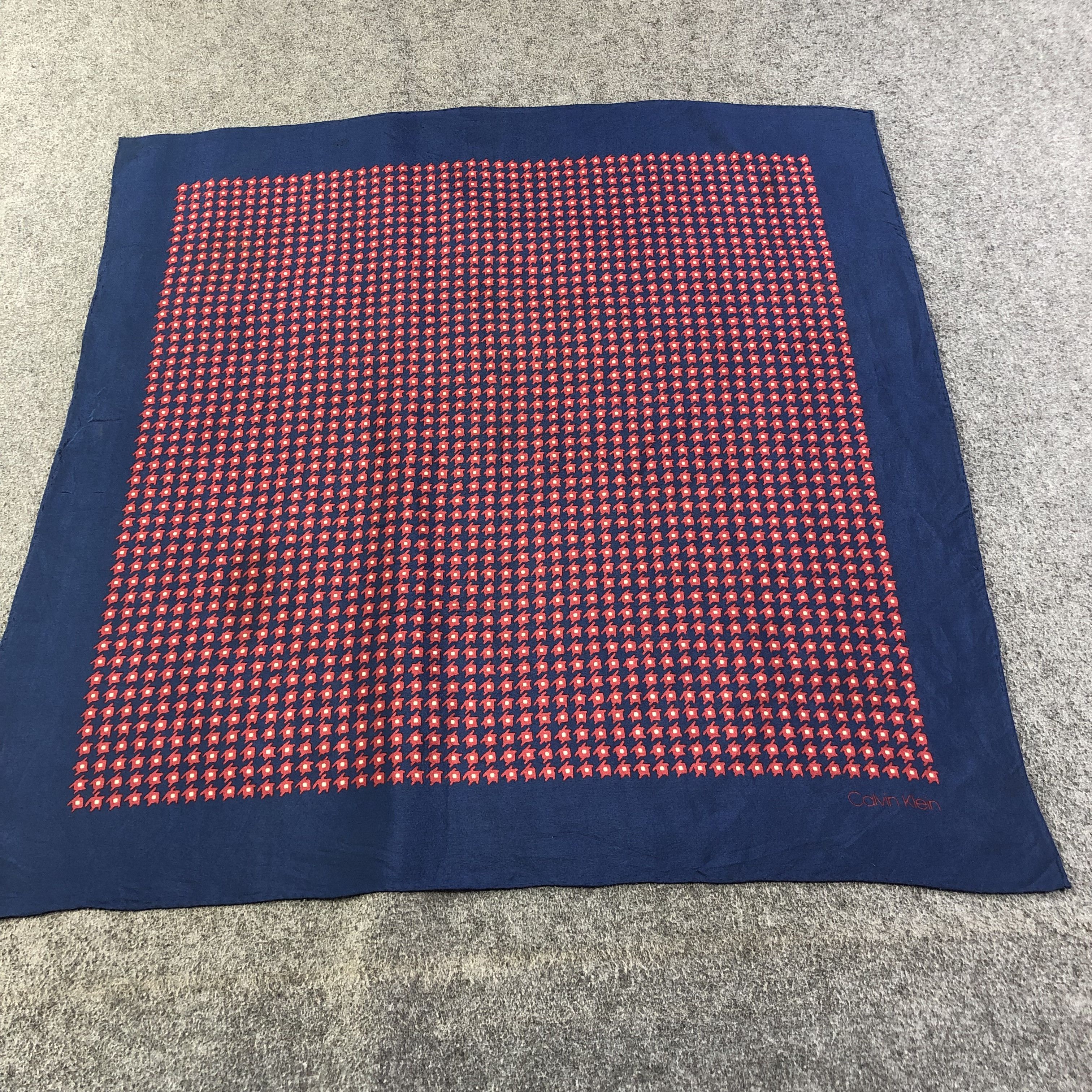 Calvin Klein Vintage Calvin Klein Silk Scarf M696 Size ONE SIZE - 1 Thumbnail