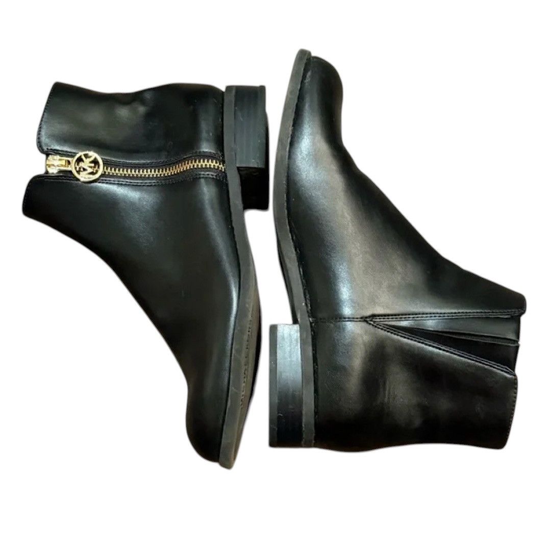Designer × Michael Kors Michael Kors Lainey Leather Ankle Bootie BLACK SZ 5.5 MK Size US 5.5 / IT 35.5 - 8 Thumbnail