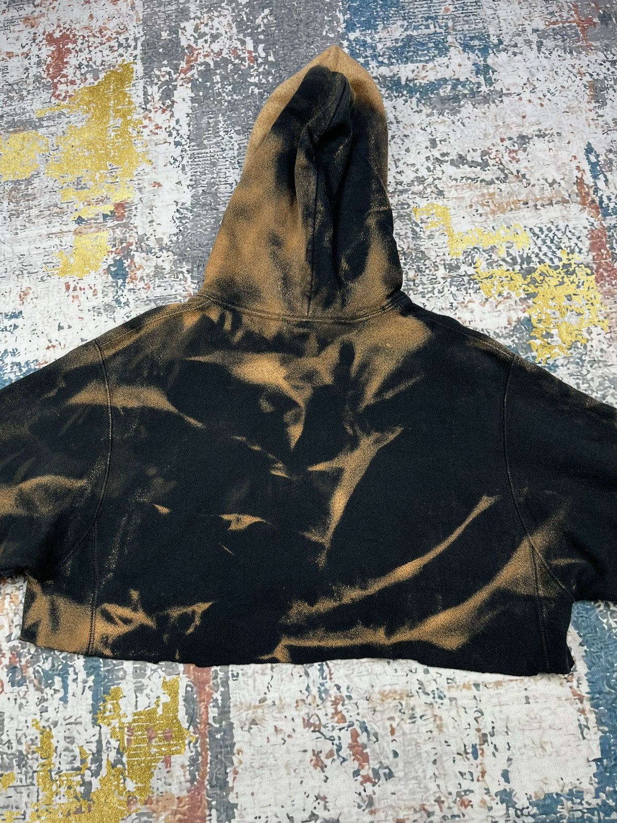 Champion Vintage CHAMPION Tie Dye Cut Crop Sweatshirt Size US M / EU 48-50 / 2 - 6 Thumbnail