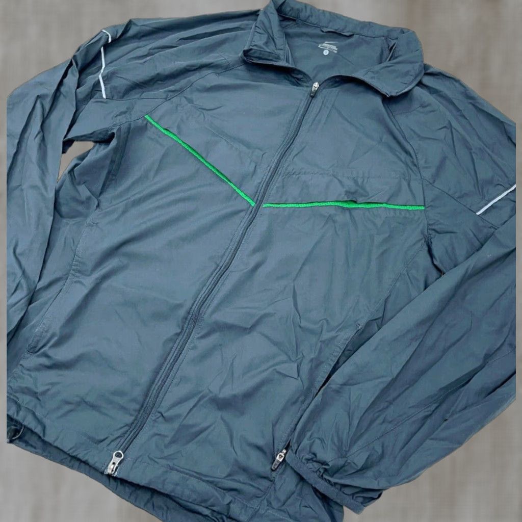 Nike Nike Jacket Men Small Gray Windbreaker Track Suit Featherlight Performance Run Size 36R - 1 Thumbnail