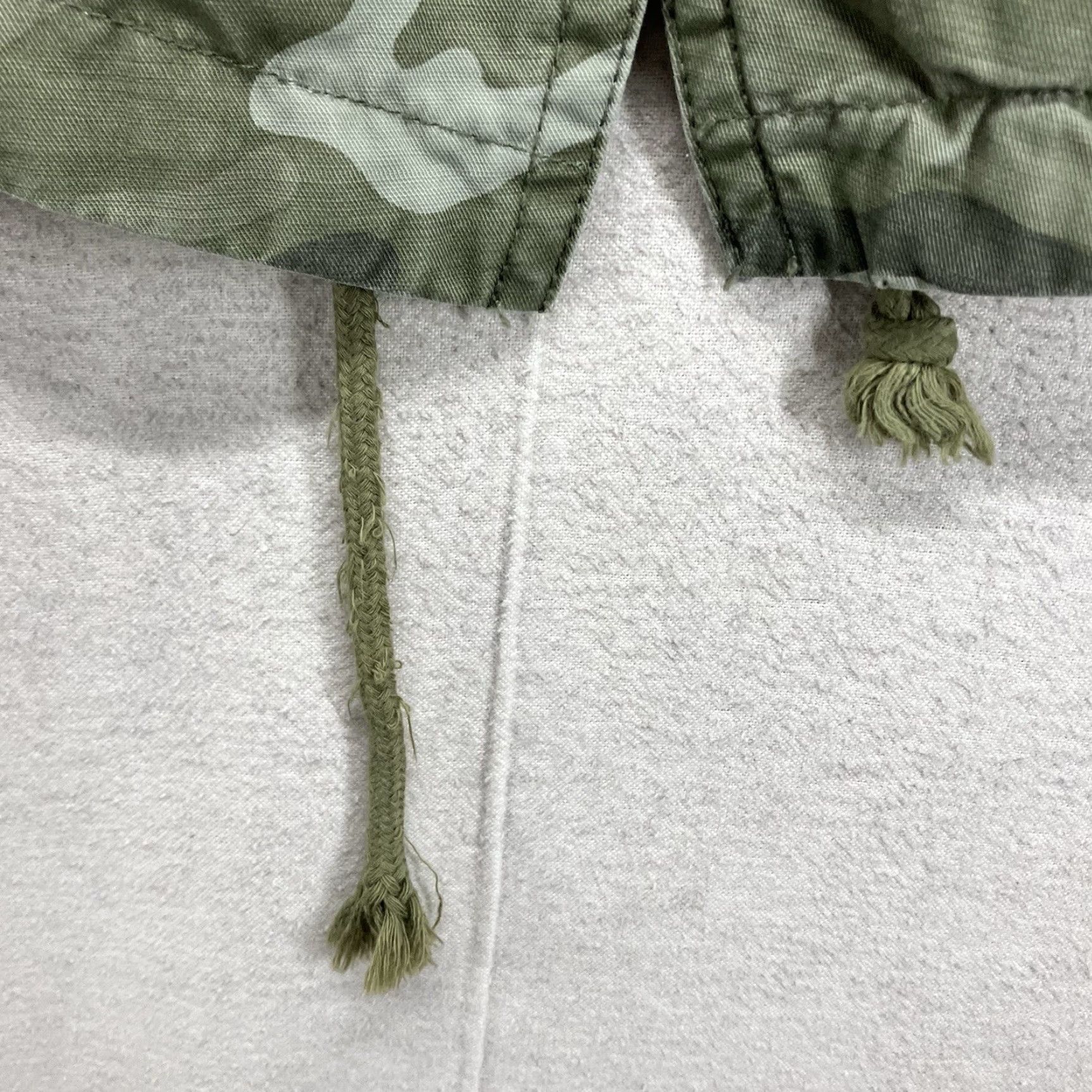 Gap Vintage Gap Camouflage Utility Jacket Women’s XS Military Style Streetwear Short Cotton Green Zipper Snap 90s Fall Spring Urban Size XS / US 0-2 / IT 36-38 - 6 Thumbnail