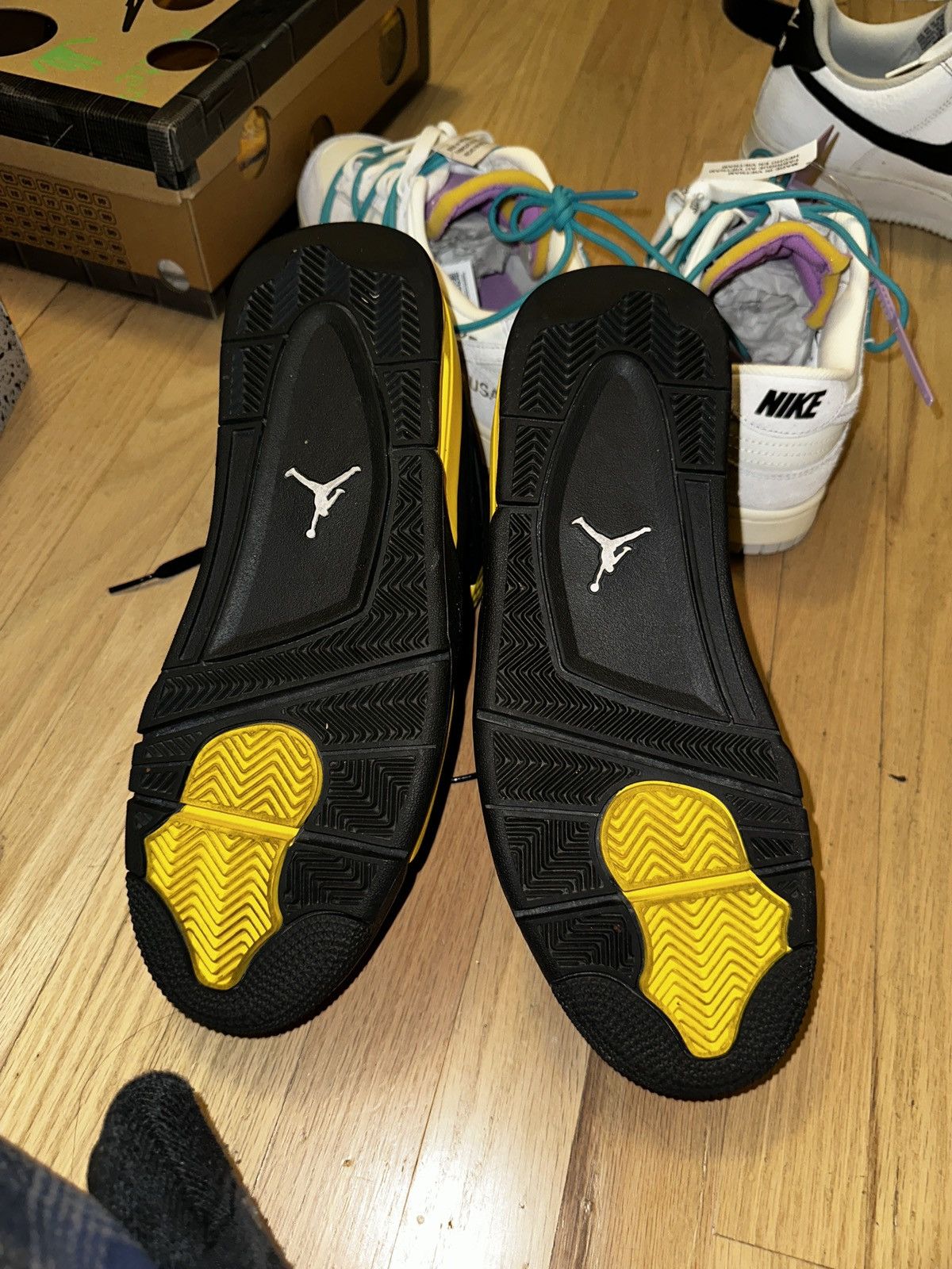 Jordan Brand Jordan 4 thunders Size US 10.5 / EU 43-44 - 6 Thumbnail