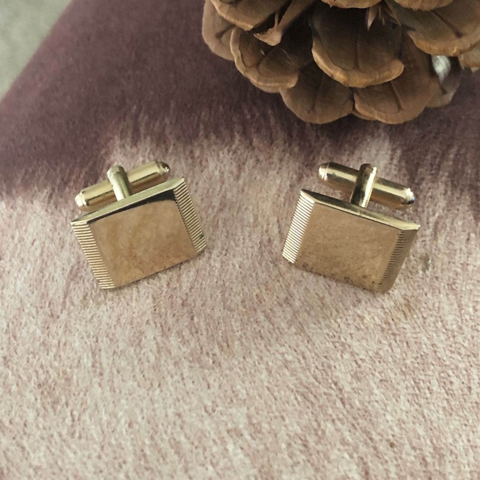 Vintage Vintage men’s rectangle gold plated cuff links Size ONE SIZE - 1 Thumbnail