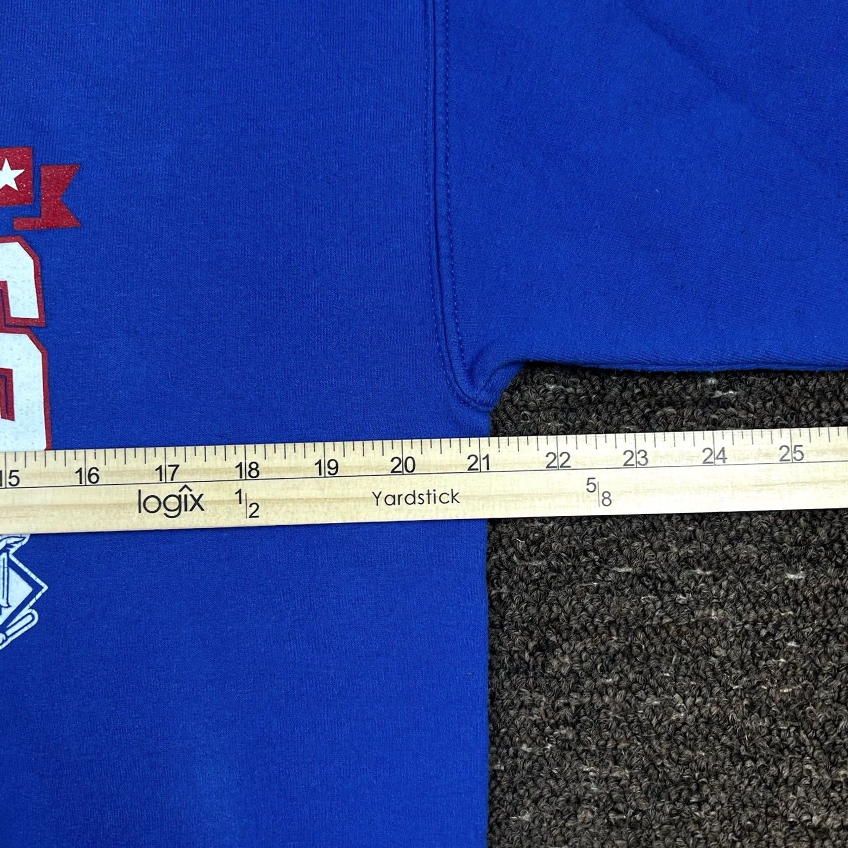 Gildan VINTAGE Chicago Cubs 2016 World Series Champion Baseball Crewneck Sweatshirt Mens M Blue Graphic Print Sweatshirt Size US M / EU 48-50 / 2 - 6 Thumbnail