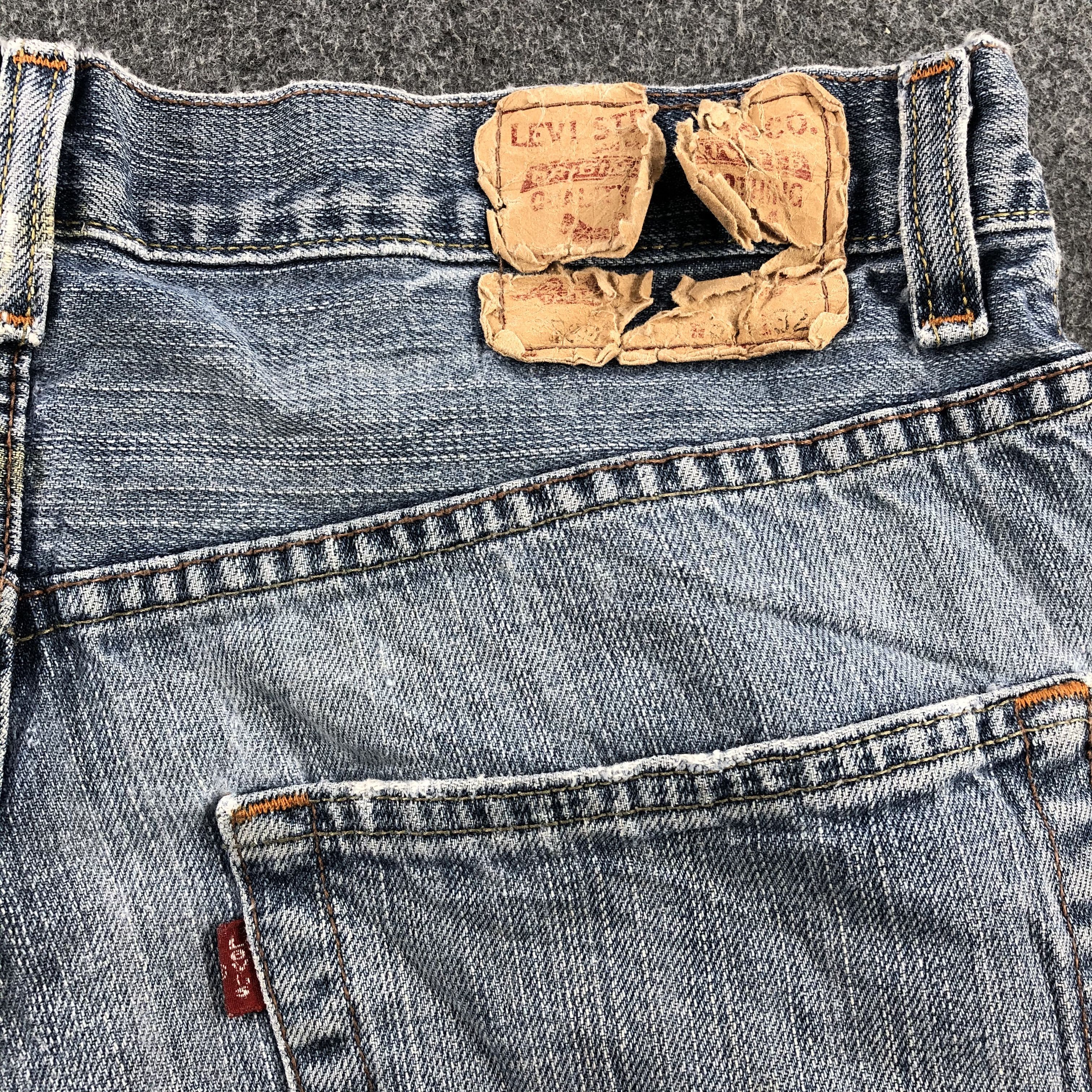 Levi's Vintage Levis Jeans Lot 569 Faded Blue Denim-J1103 Size US 34 / EU 50 - 5 Thumbnail