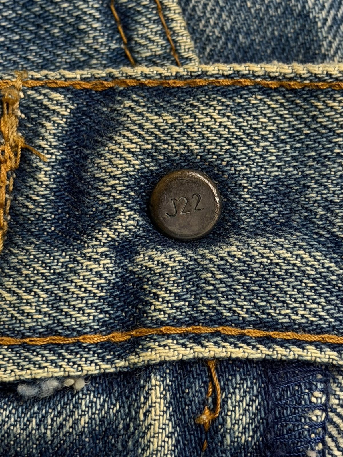 Levi's Vintage Clothing Vintage Levi’s 502 Big E Selvedge Denim Jeans Japan | W30 Size US 30 / EU 46 - 12 Thumbnail