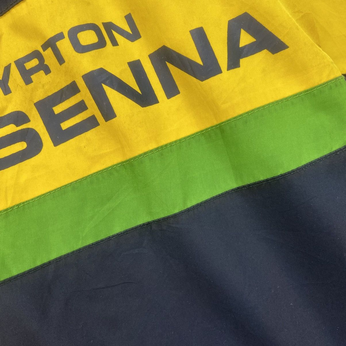 Formula 1 Vintage Brasil Ayrton Senna Formula 1 Light Jacket Size US S / EU 44-46 / 1 - 17 Thumbnail