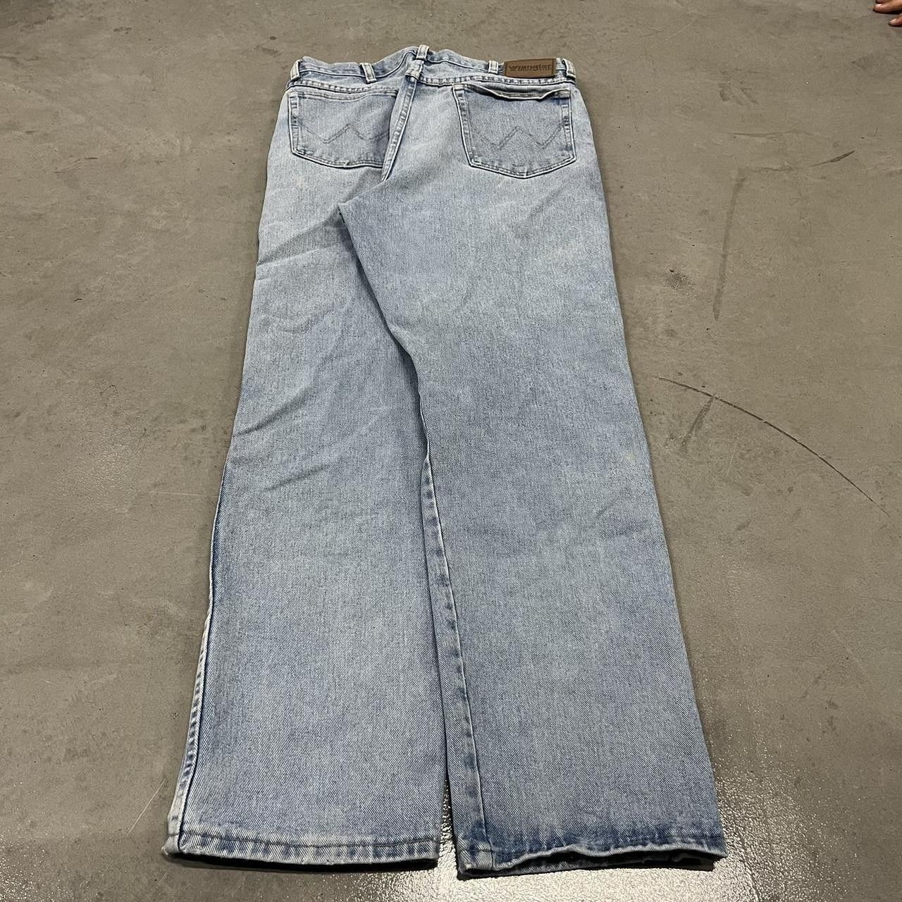 Vintage Vintage Y2K/2000s Baggy Skater Style Light wash Denim Jeans! Size US 36 / EU 52 - 4 Thumbnail