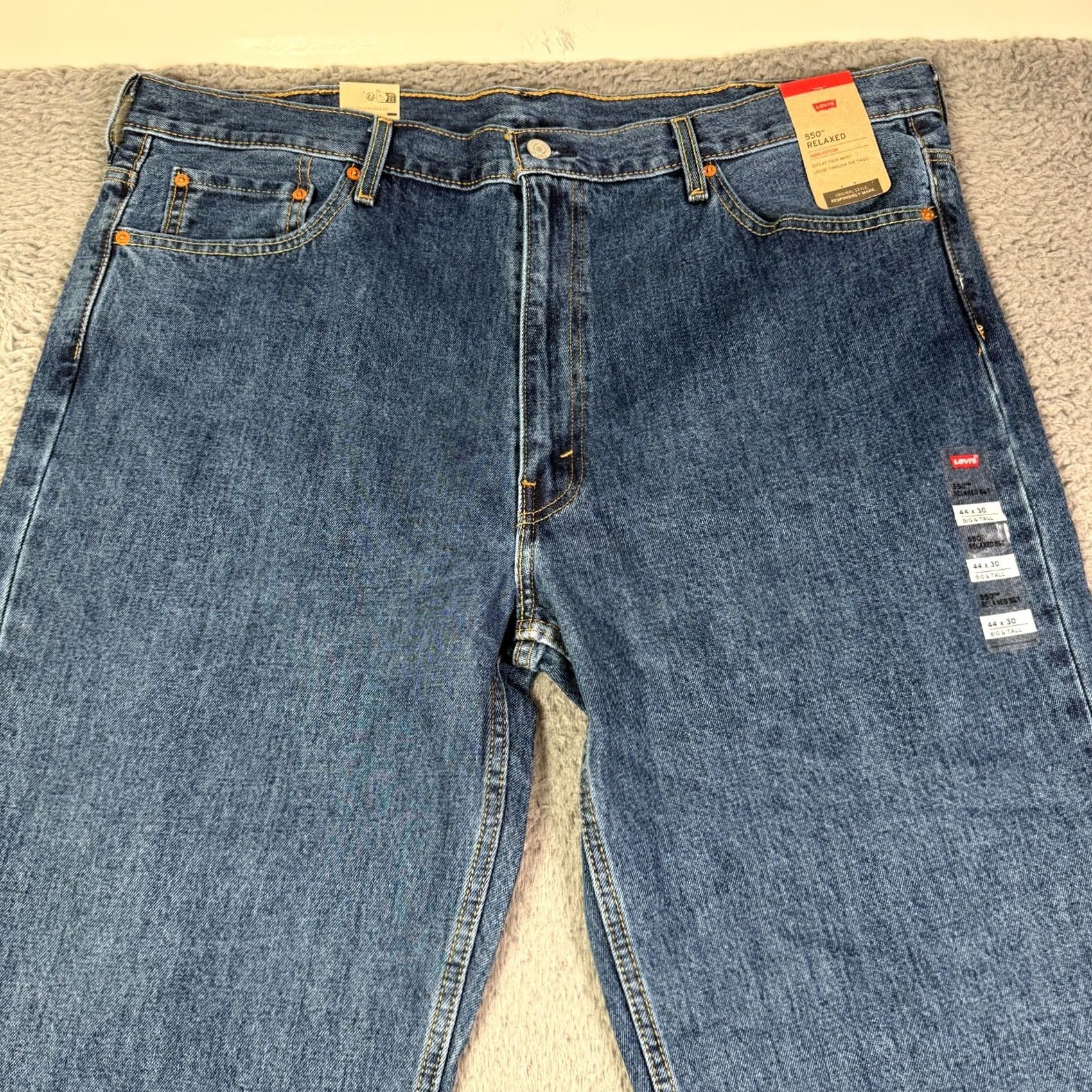 Levi's VINTAGE Levis 550 Jeans 44x30 Blue Medium Wash Relaxed Fit Denim Solid Cowboy NEW Size US 44 / EU 60 - 2 Thumbnail